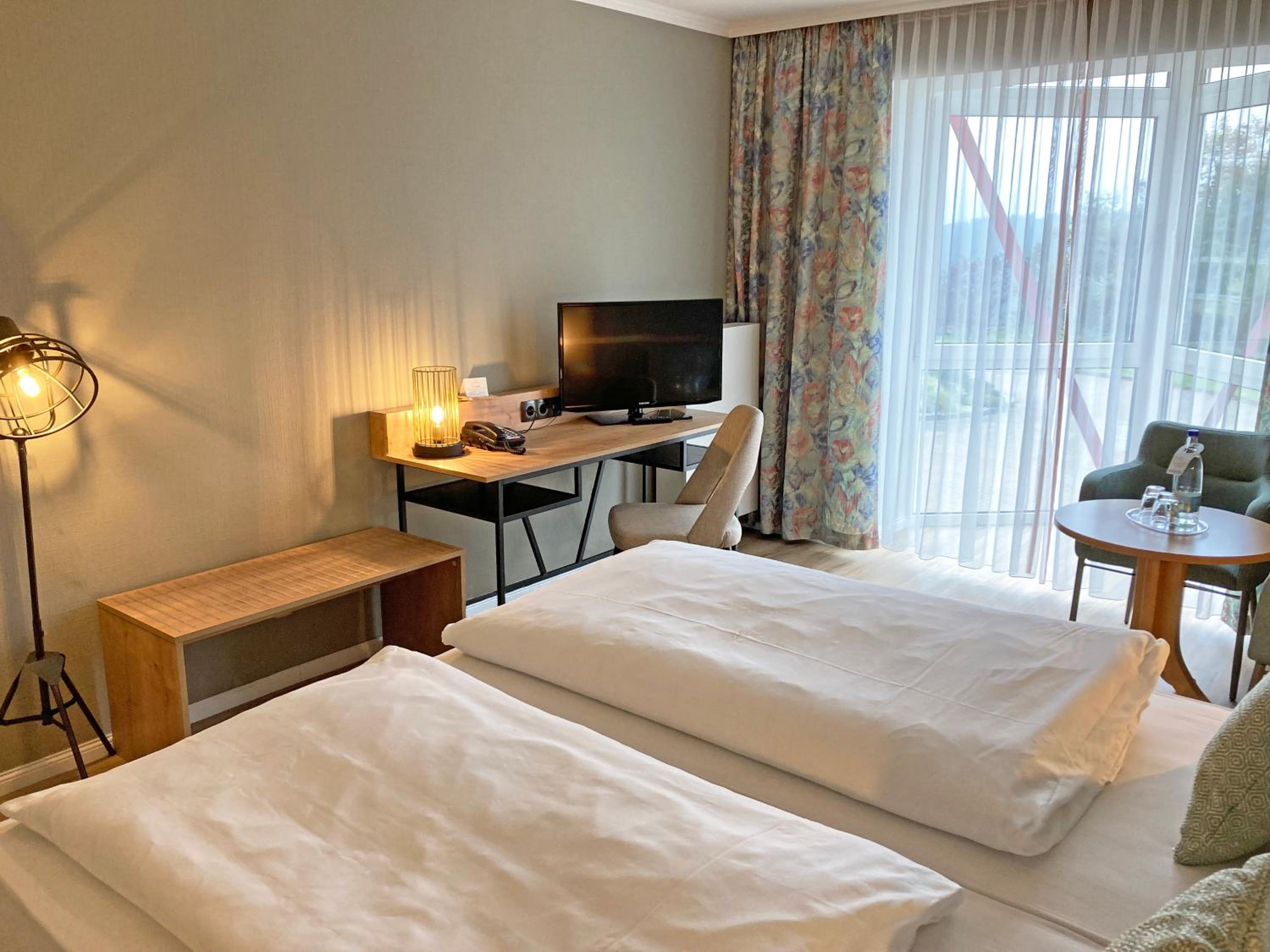 Deluxe Double Room - Photo 7