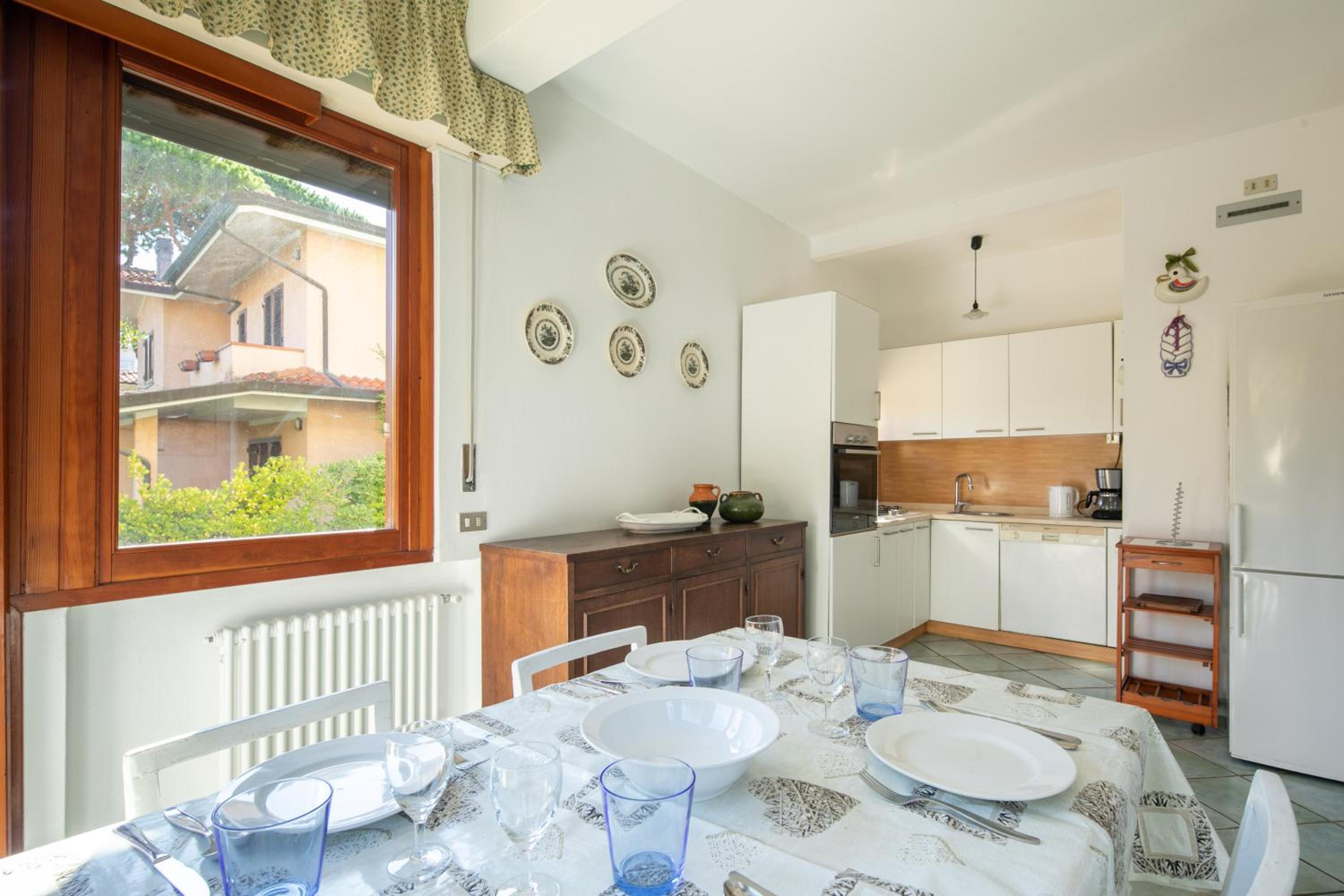 Villa photo 3