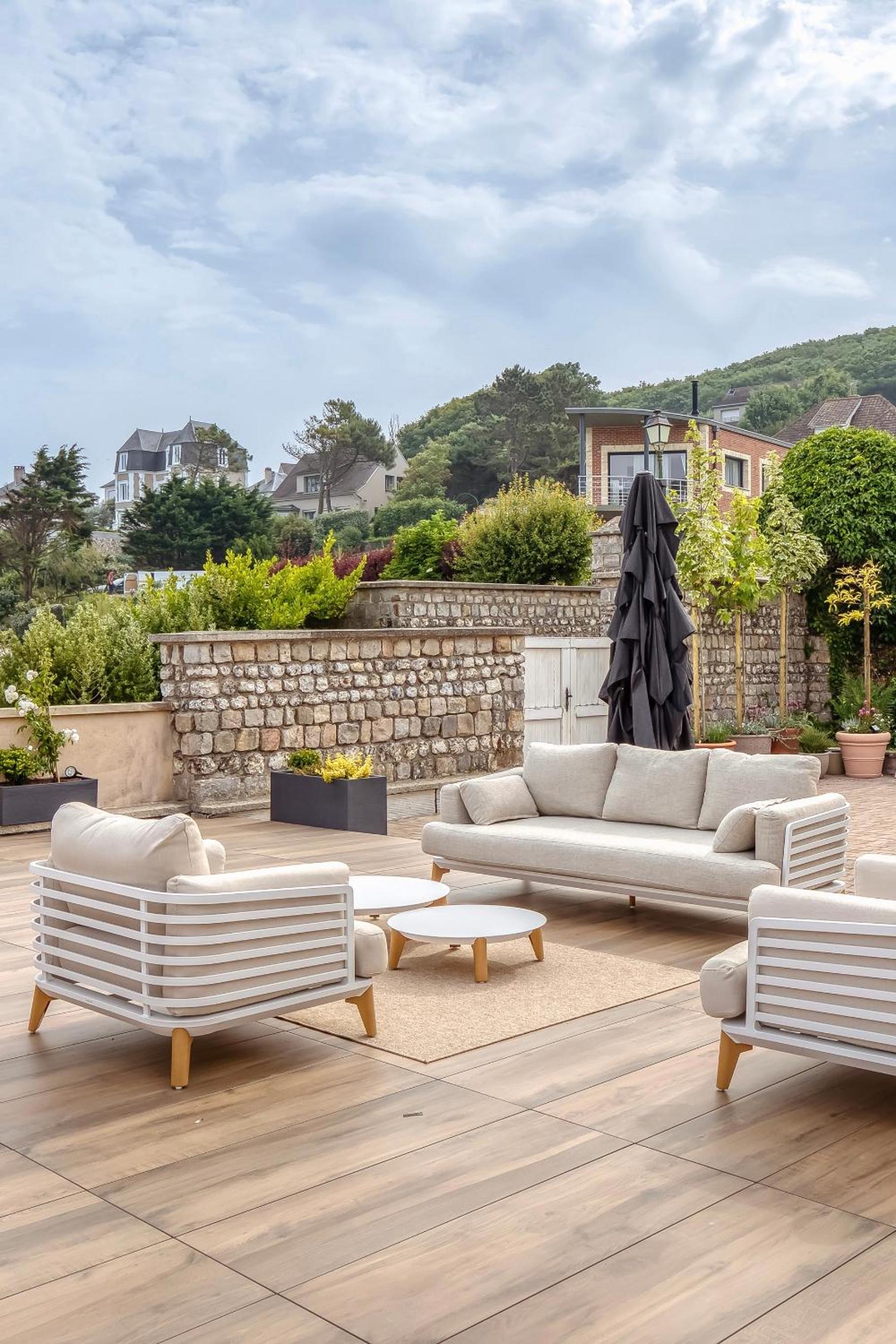 Two-Bedroom Apartment with Sea View photo 1