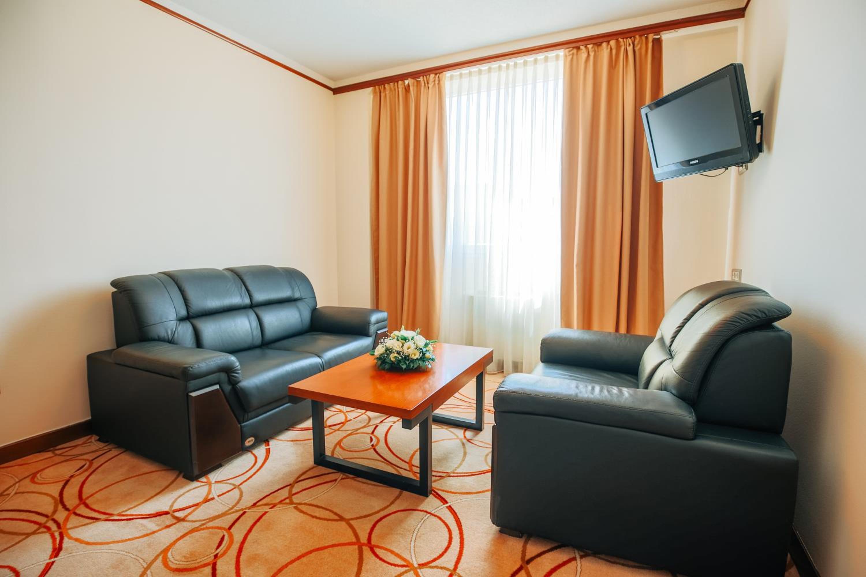 Apartment - Photo 1