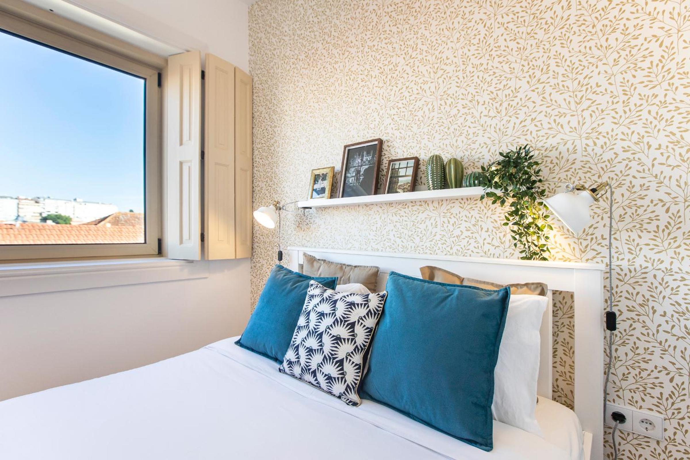 Two-Bedroom Apartment - Photo 4