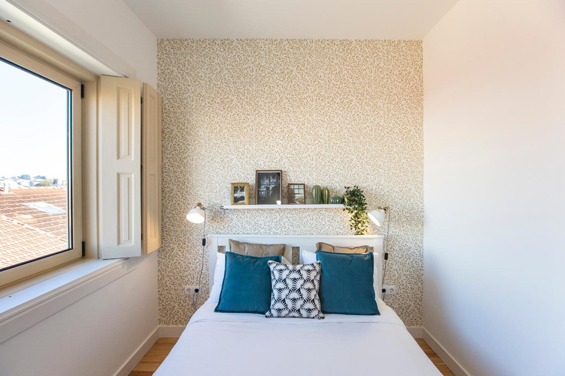 Two-Bedroom Apartment - Photo 8