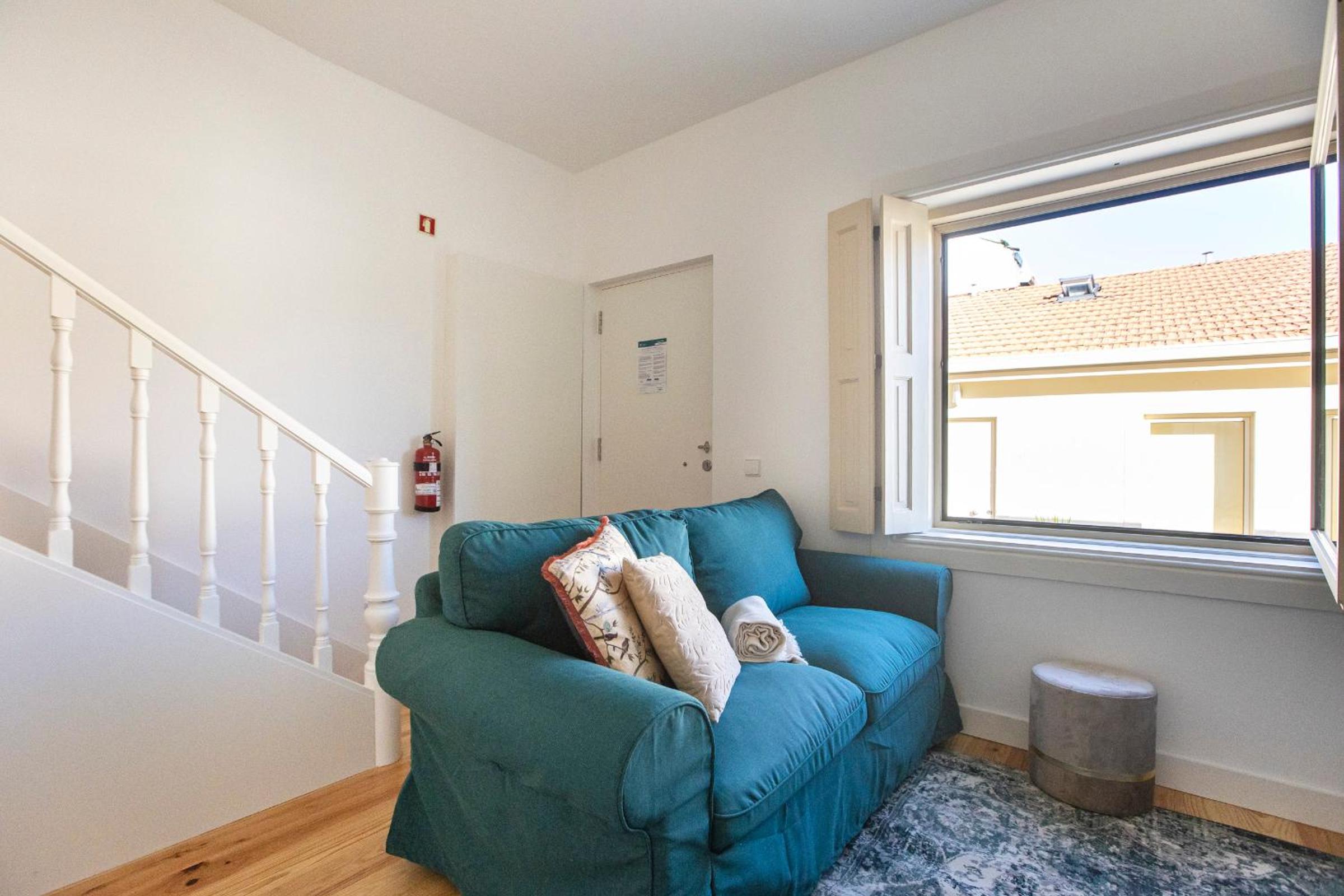Two-Bedroom Apartment - Photo 17