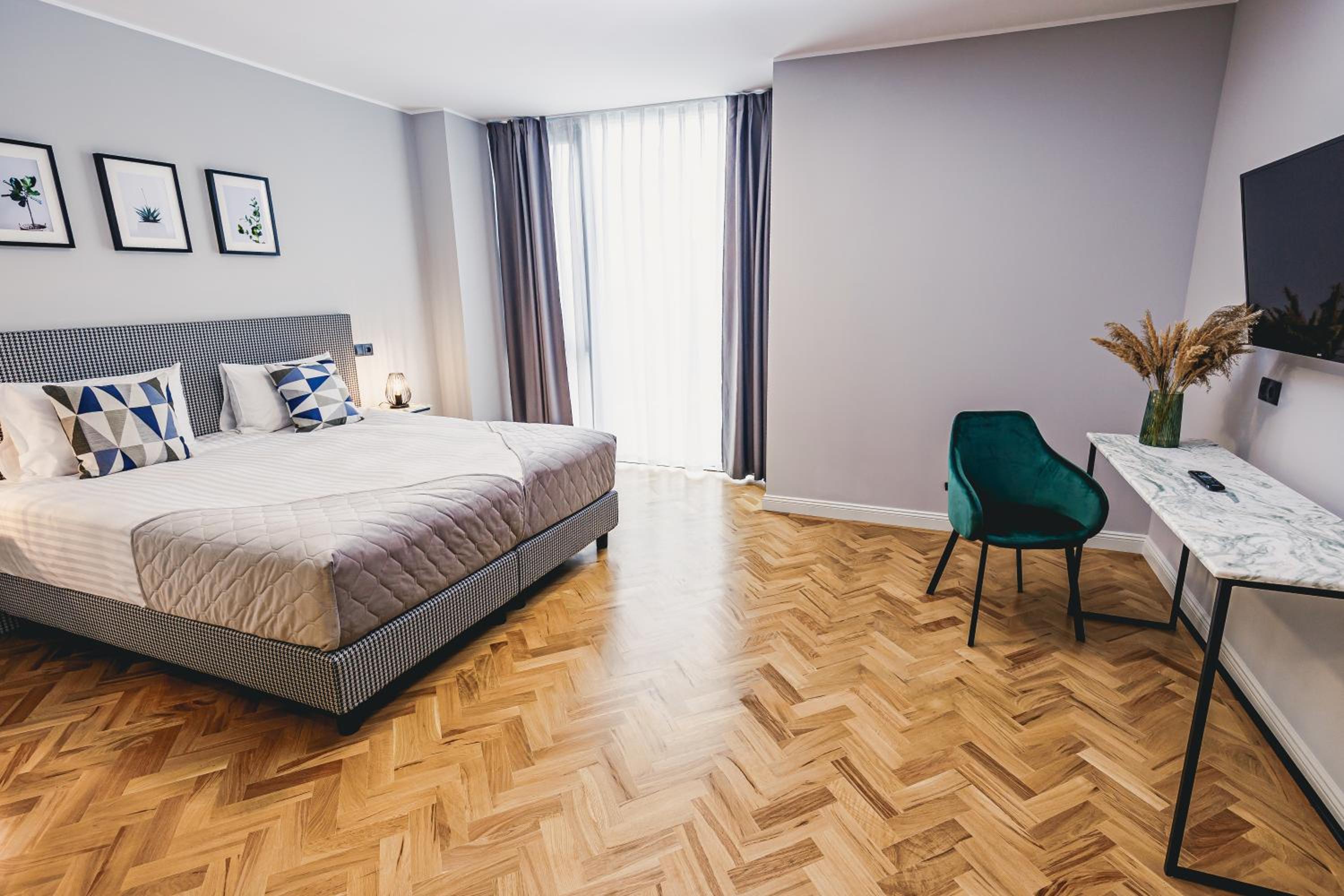 Superior Twin Room - Photo 1