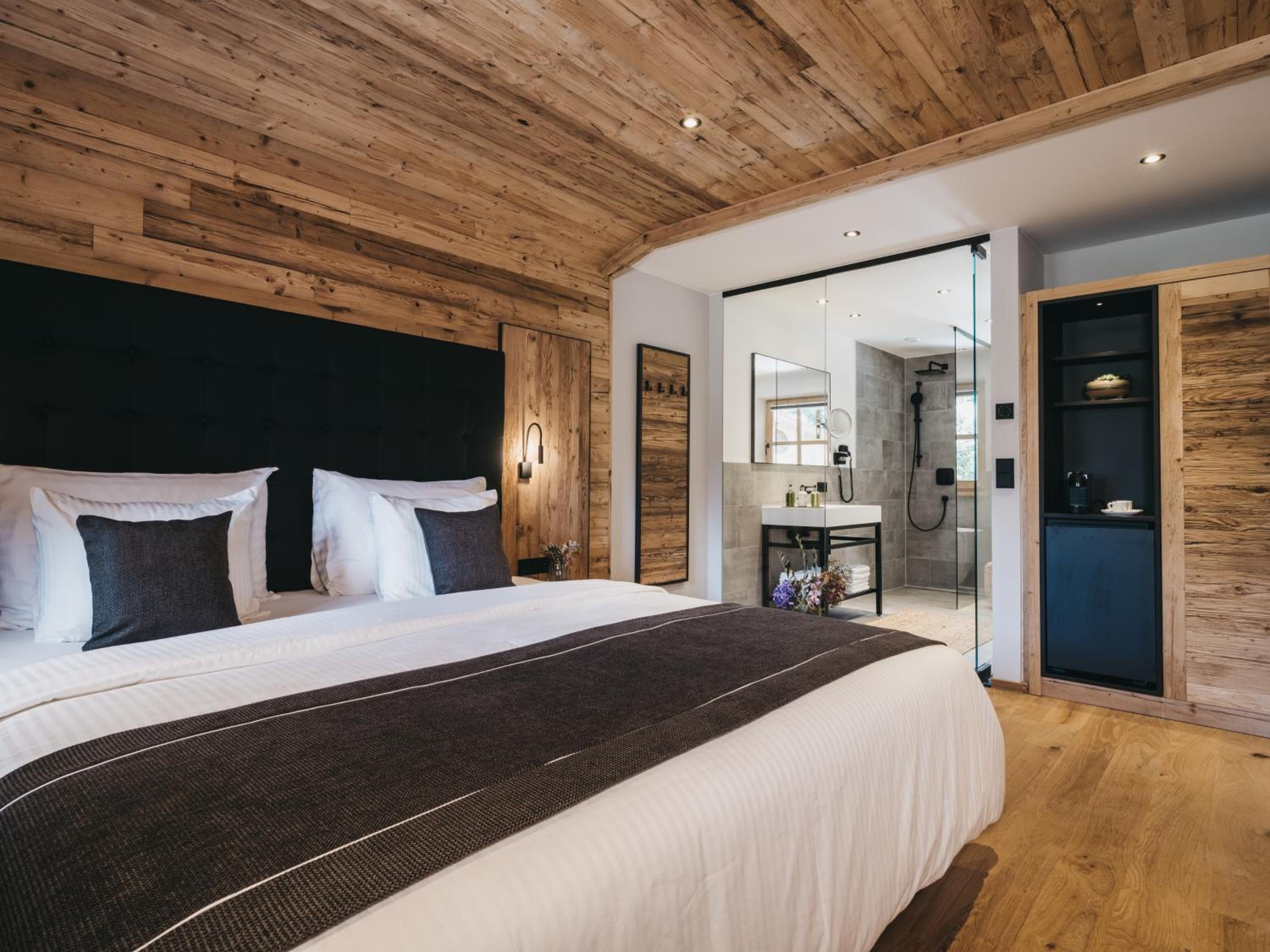 Grand Deluxe Room photo 1
