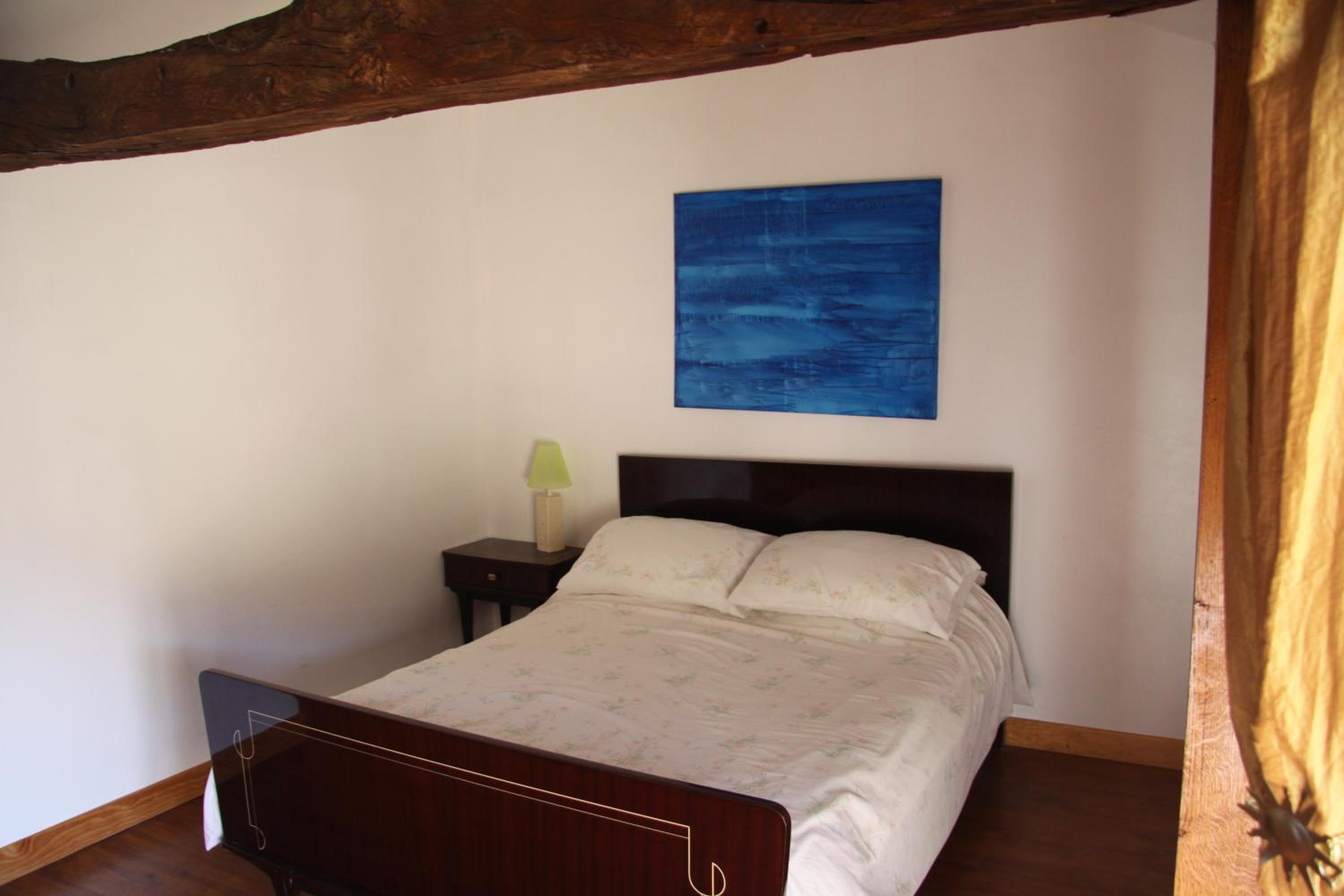 Two-Bedroom House - Photo 40