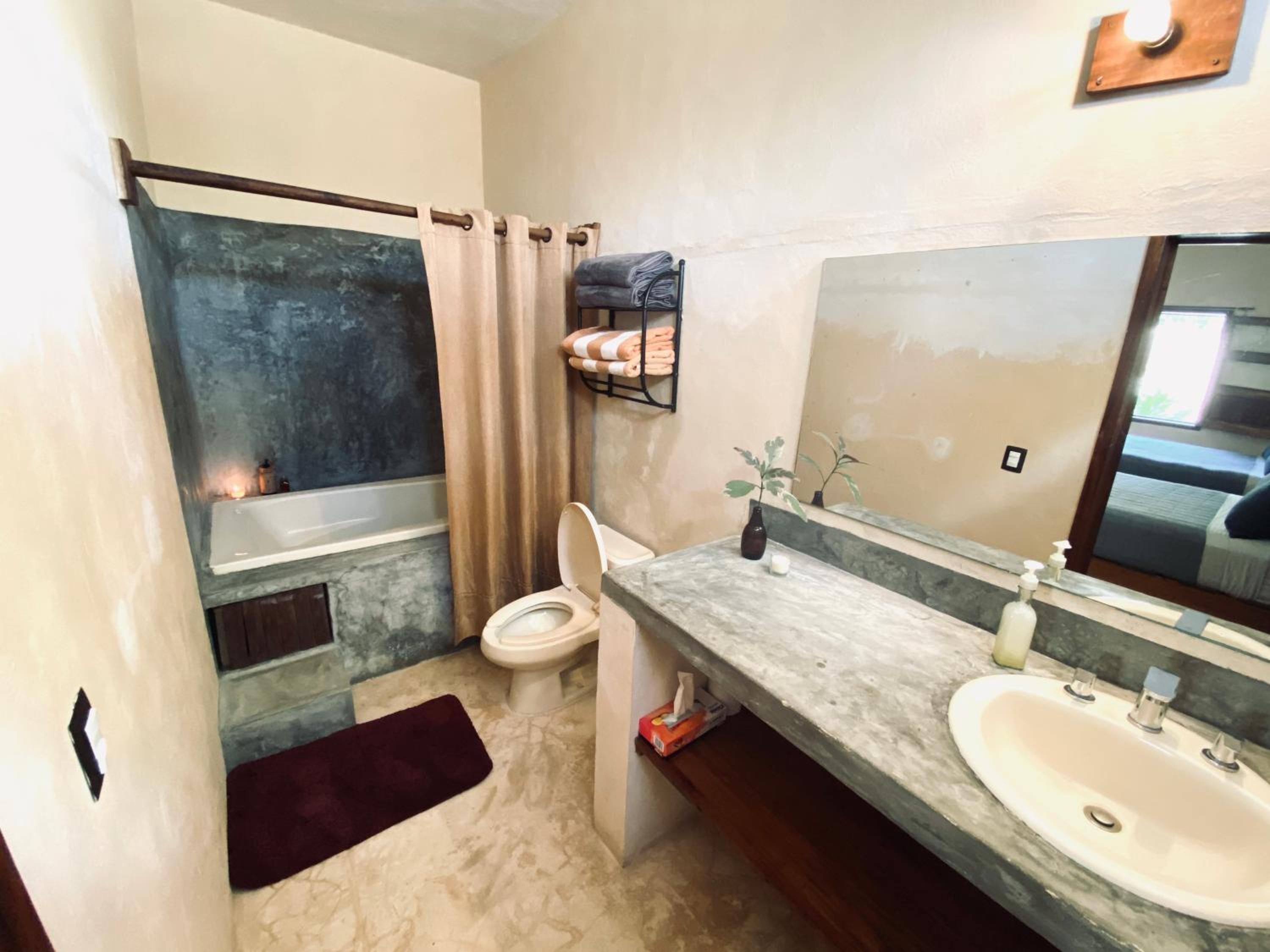Double Room with Two Double Beds - Photo 7