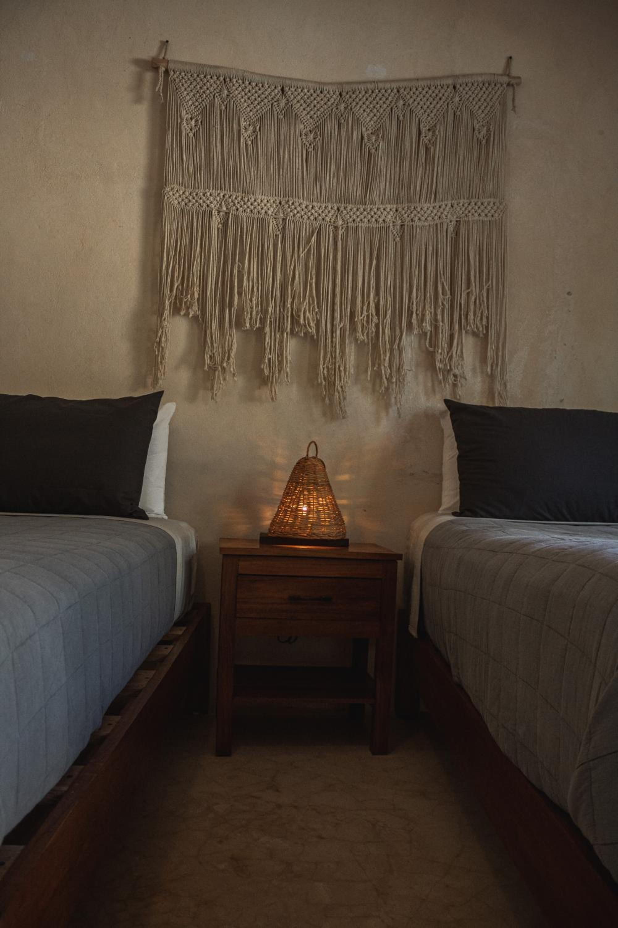 Double Room with Two Double Beds - Photo 10