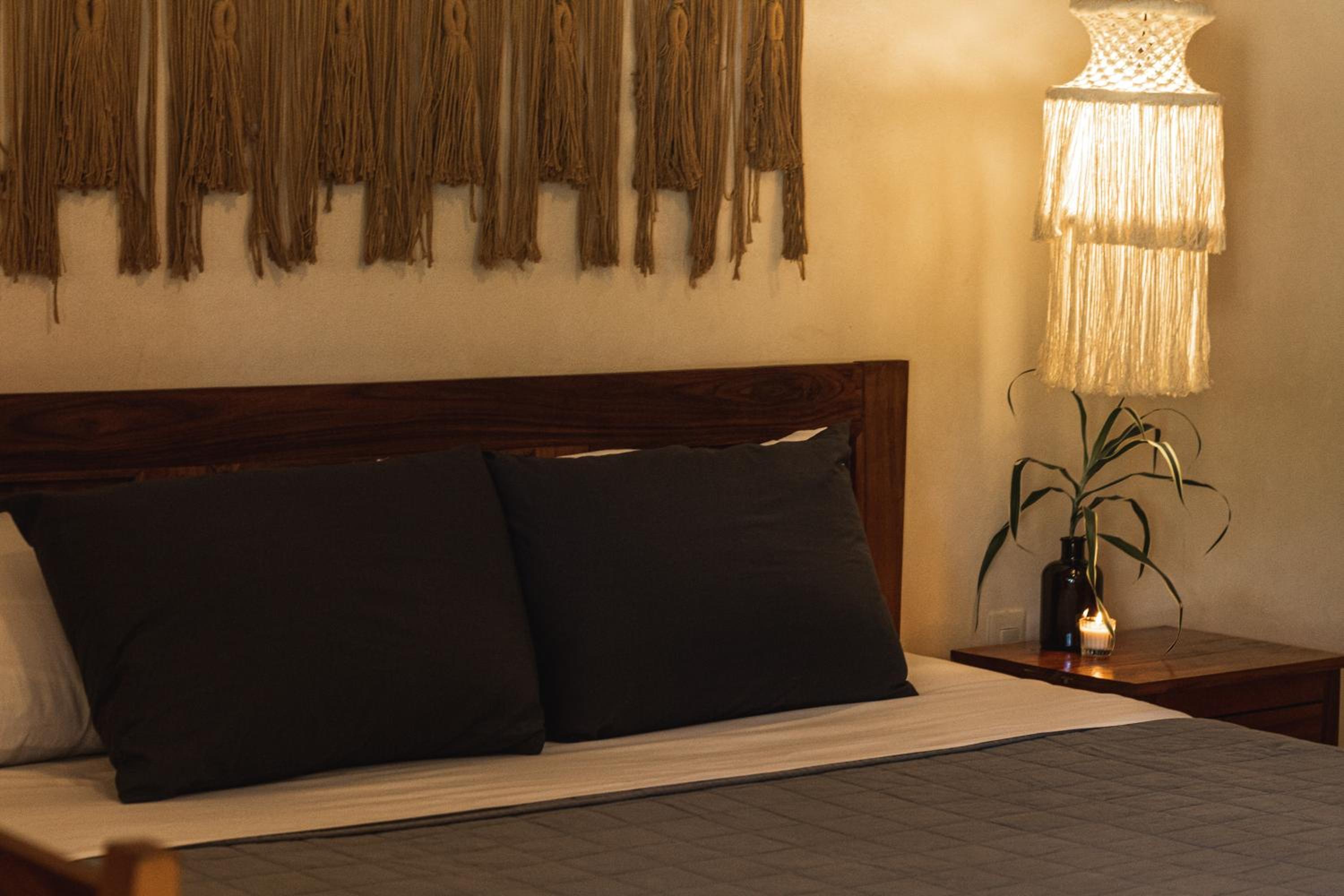 Deluxe Room - Photo 8