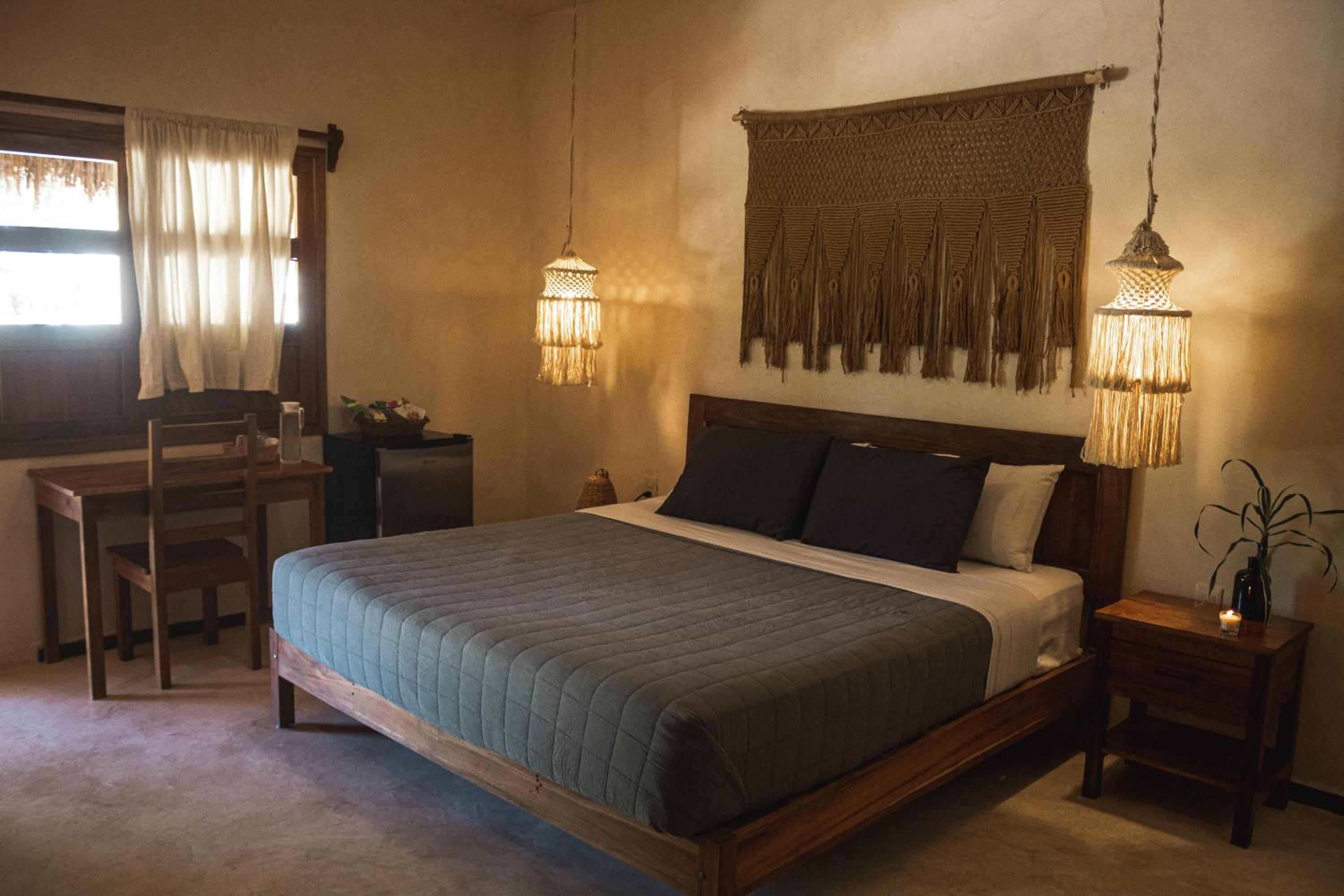 Deluxe Room - Photo 1