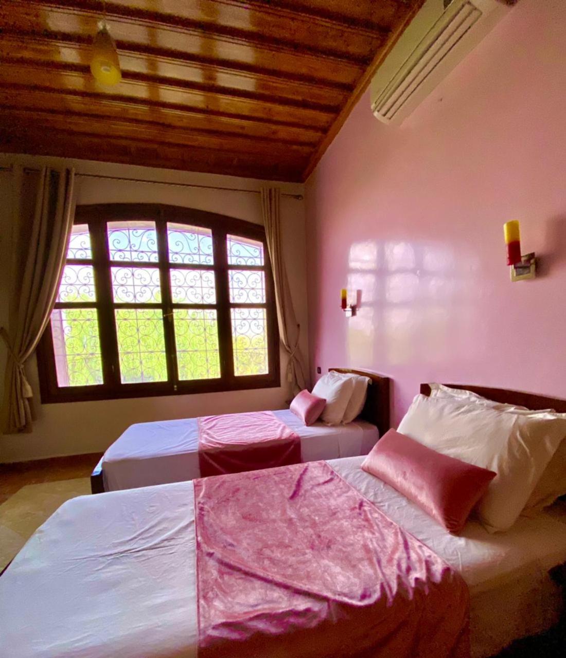 Twin Room - Photo 5