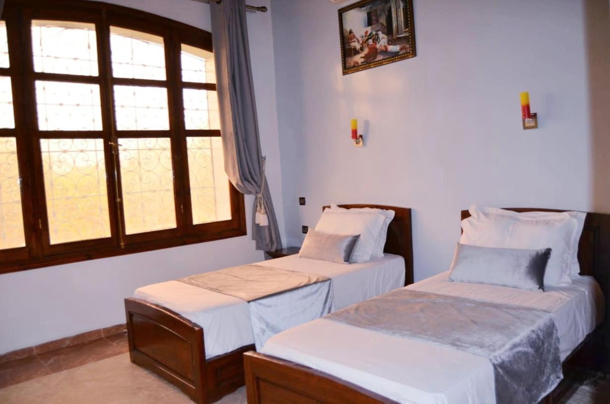 Twin Room - Photo 4