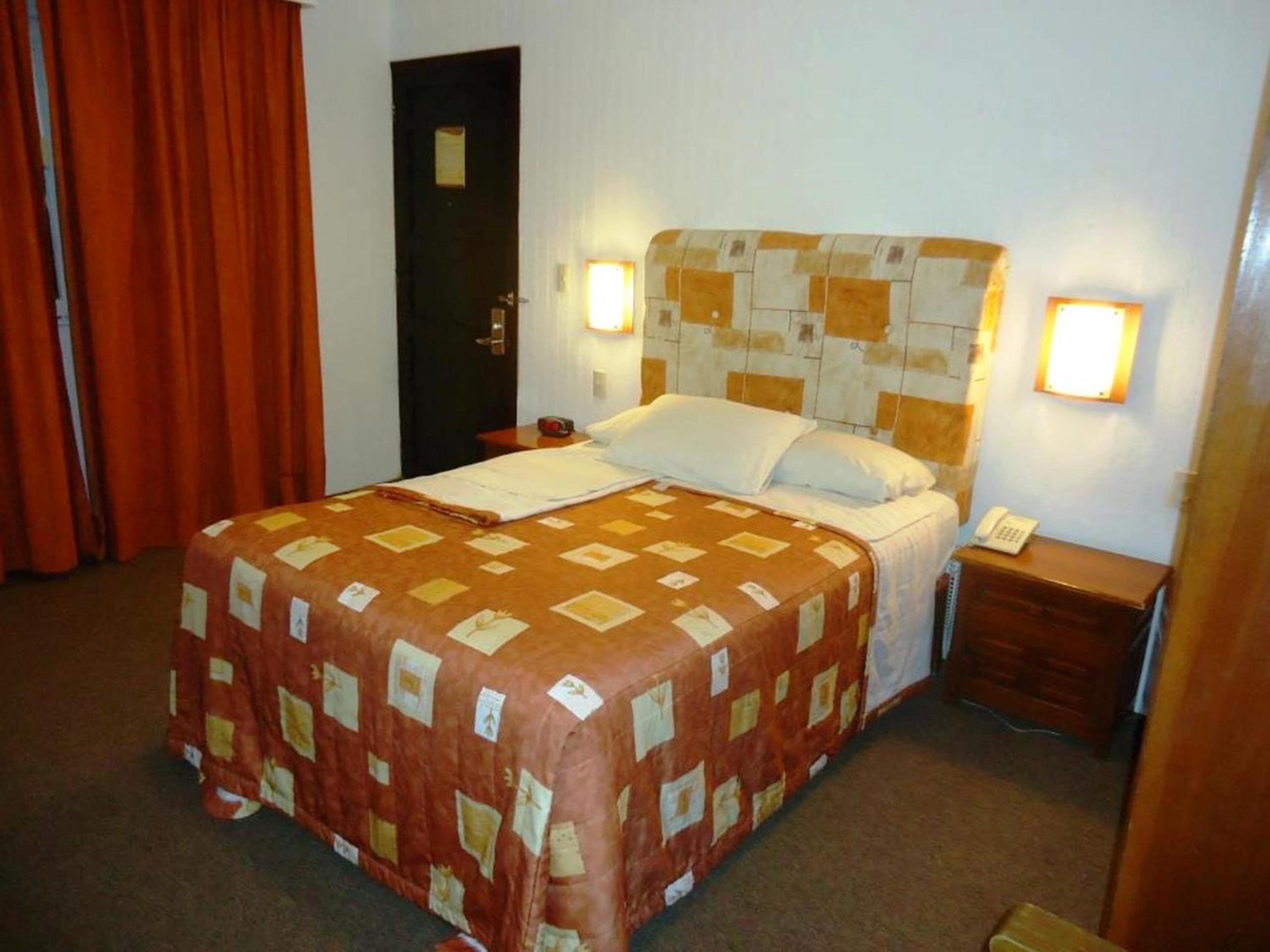 Single Room photo 3