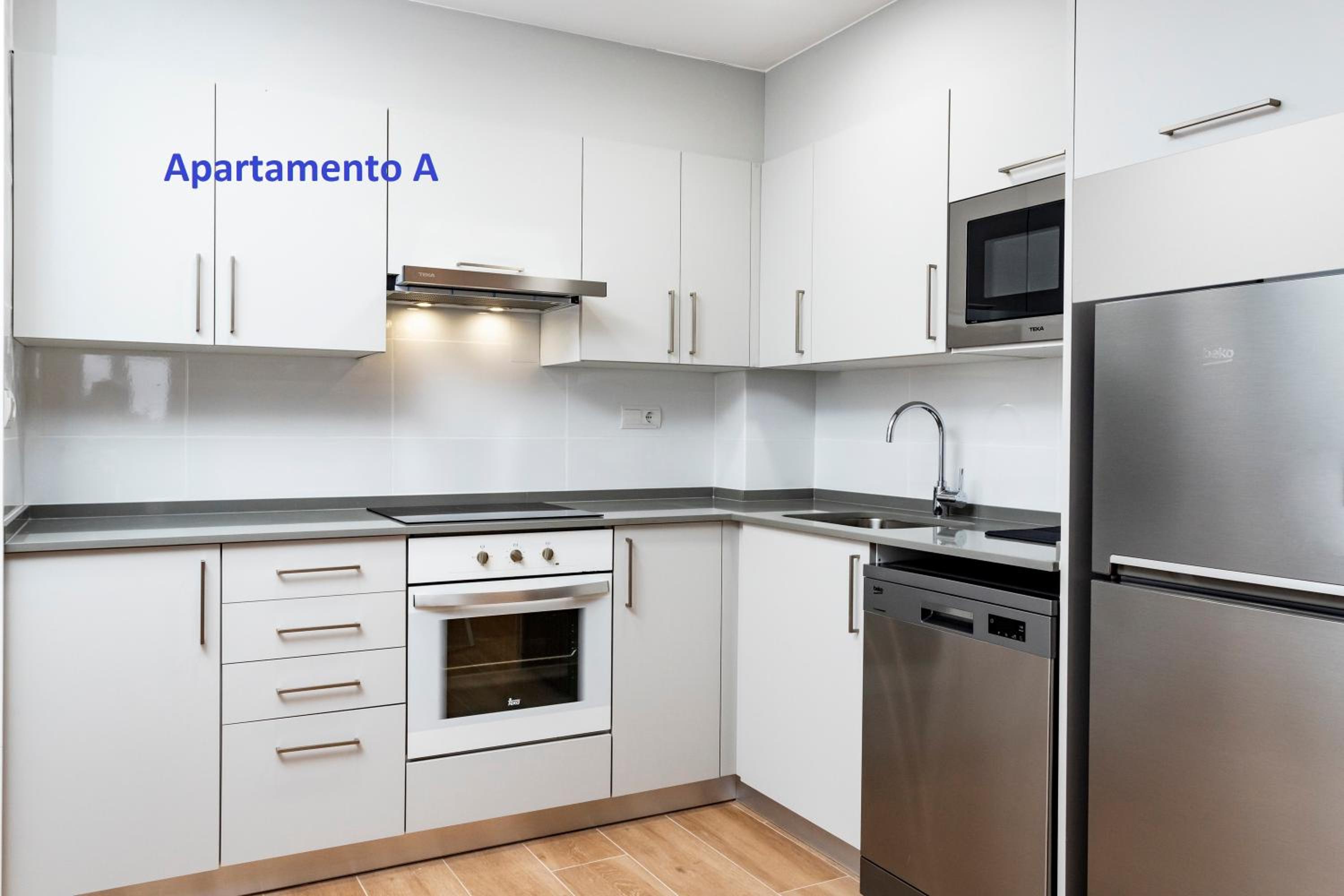 Apartment - Split Level photo 3