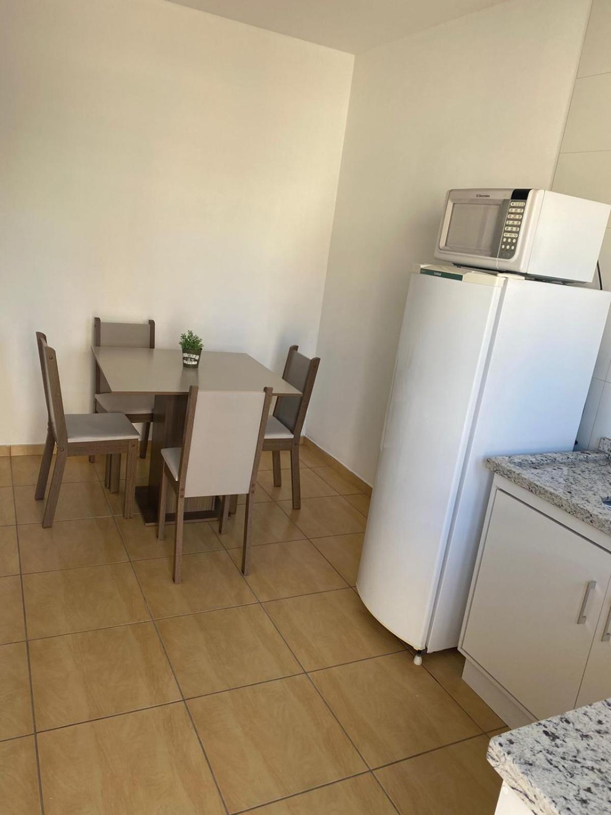 One-Bedroom Apartment - Photo 4