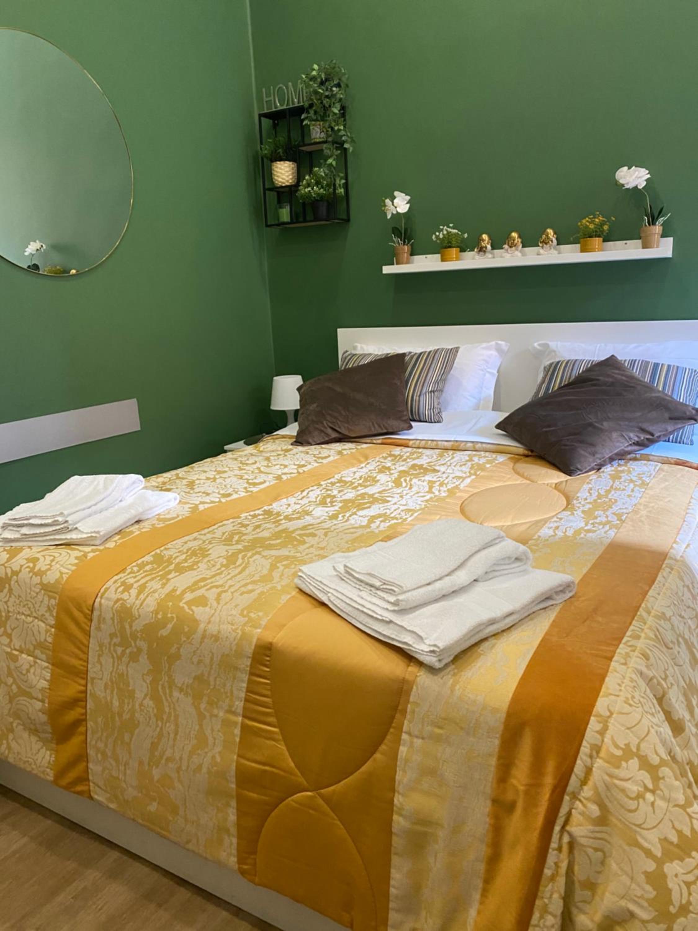 Small Double Room photo 1
