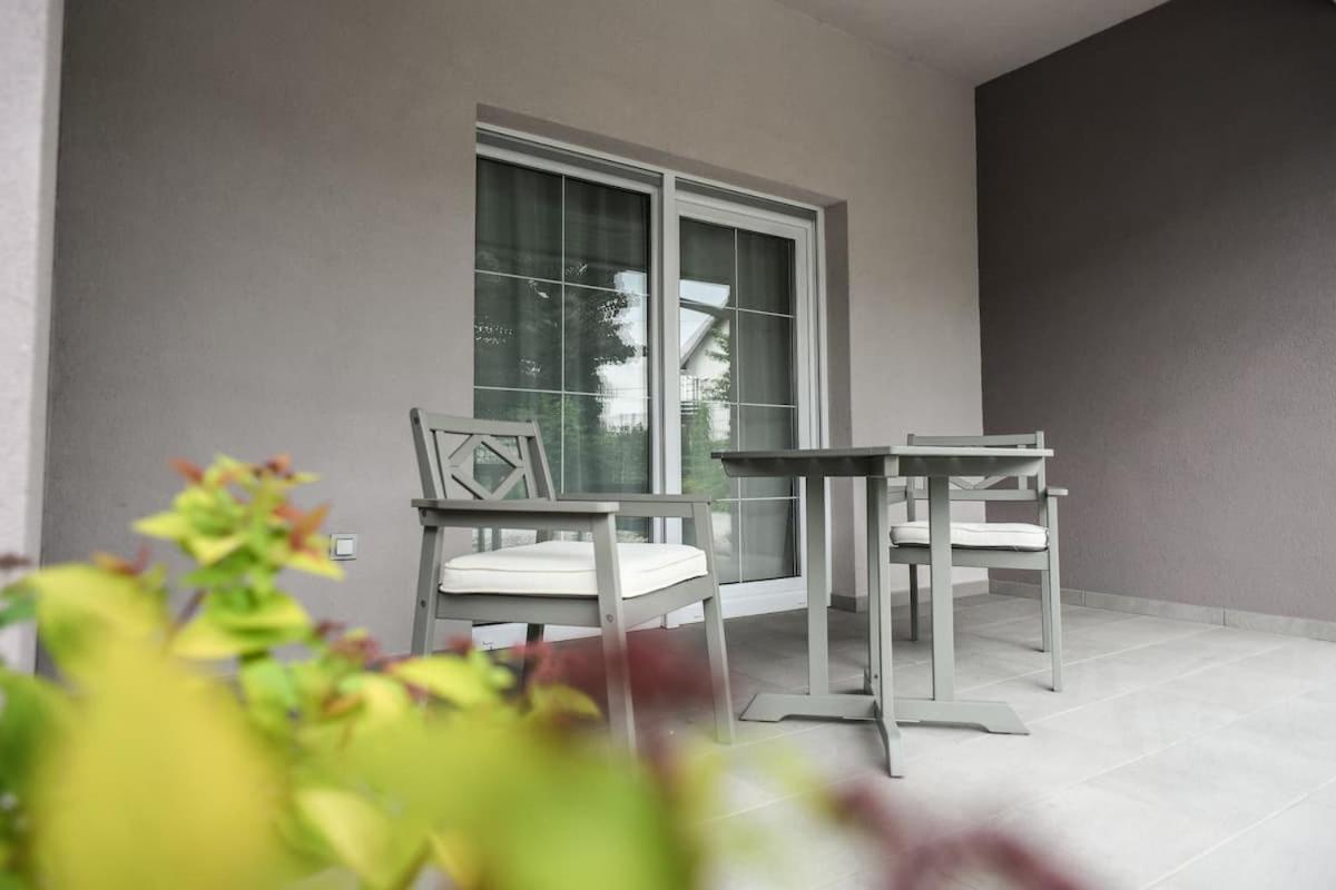 Triple Room with Pool View - Photo 7