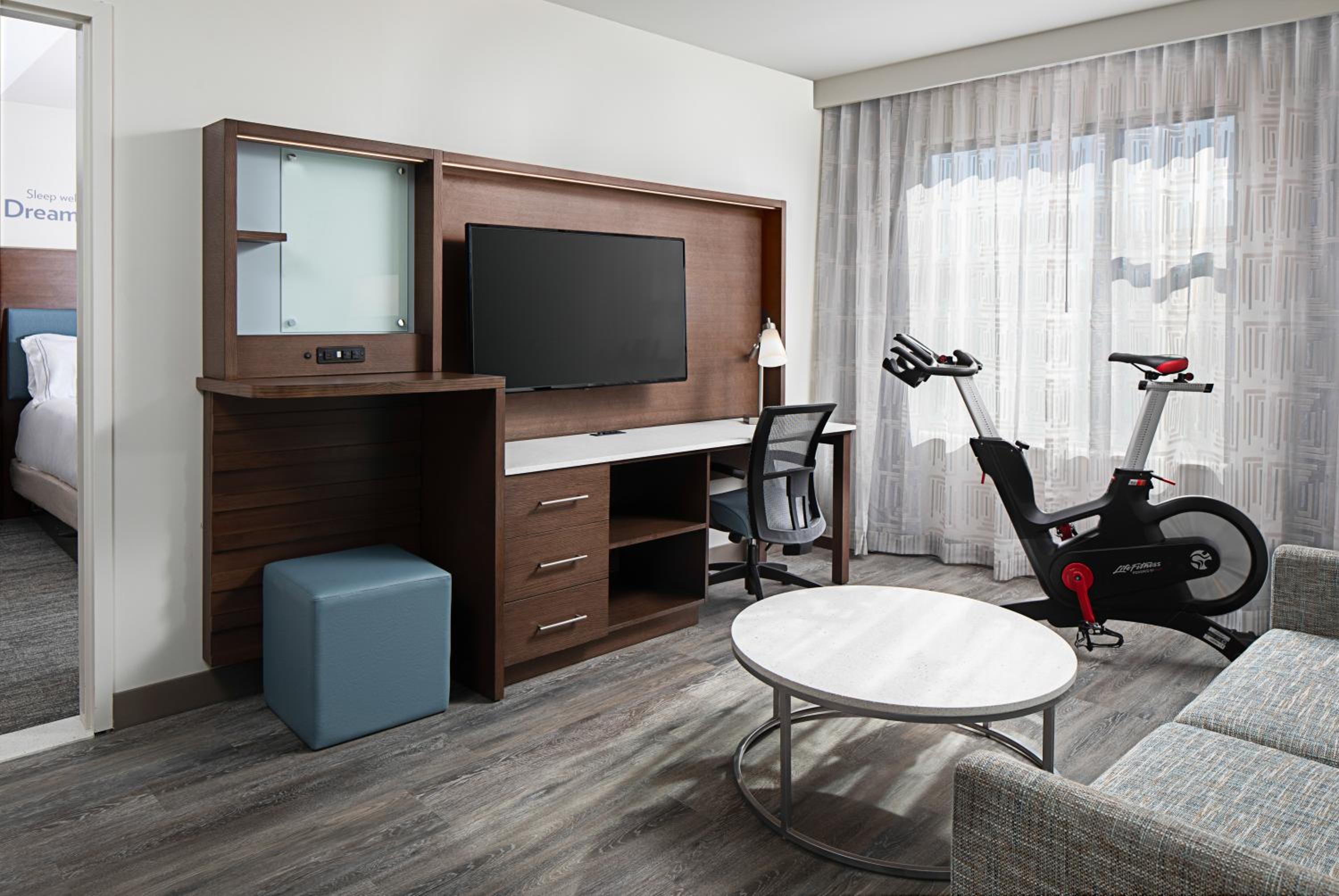 One-Bedroom King Suite with Sofa Bed - Photo 1