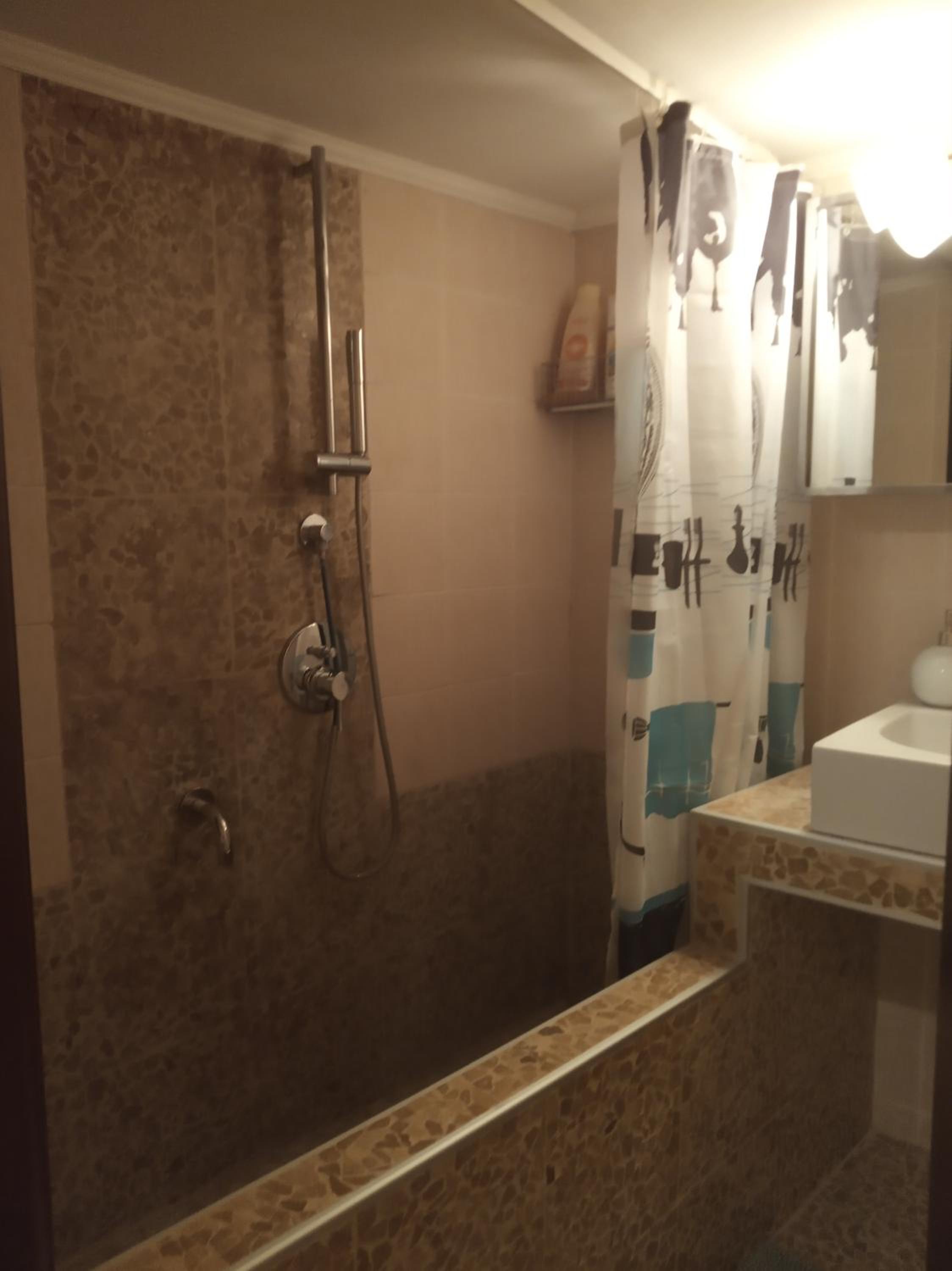 Apartment - Photo 3