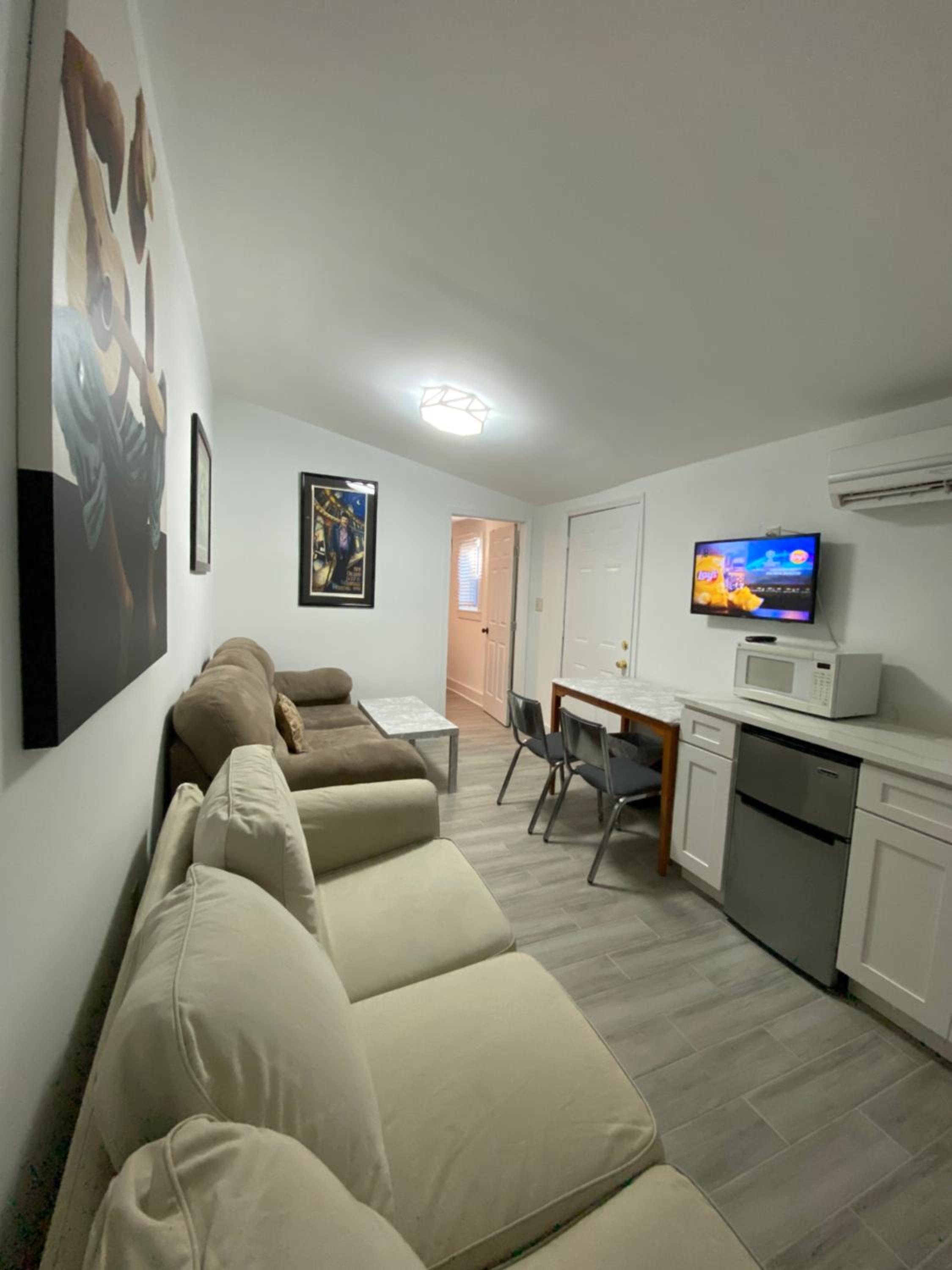 Apartment - Photo 19
