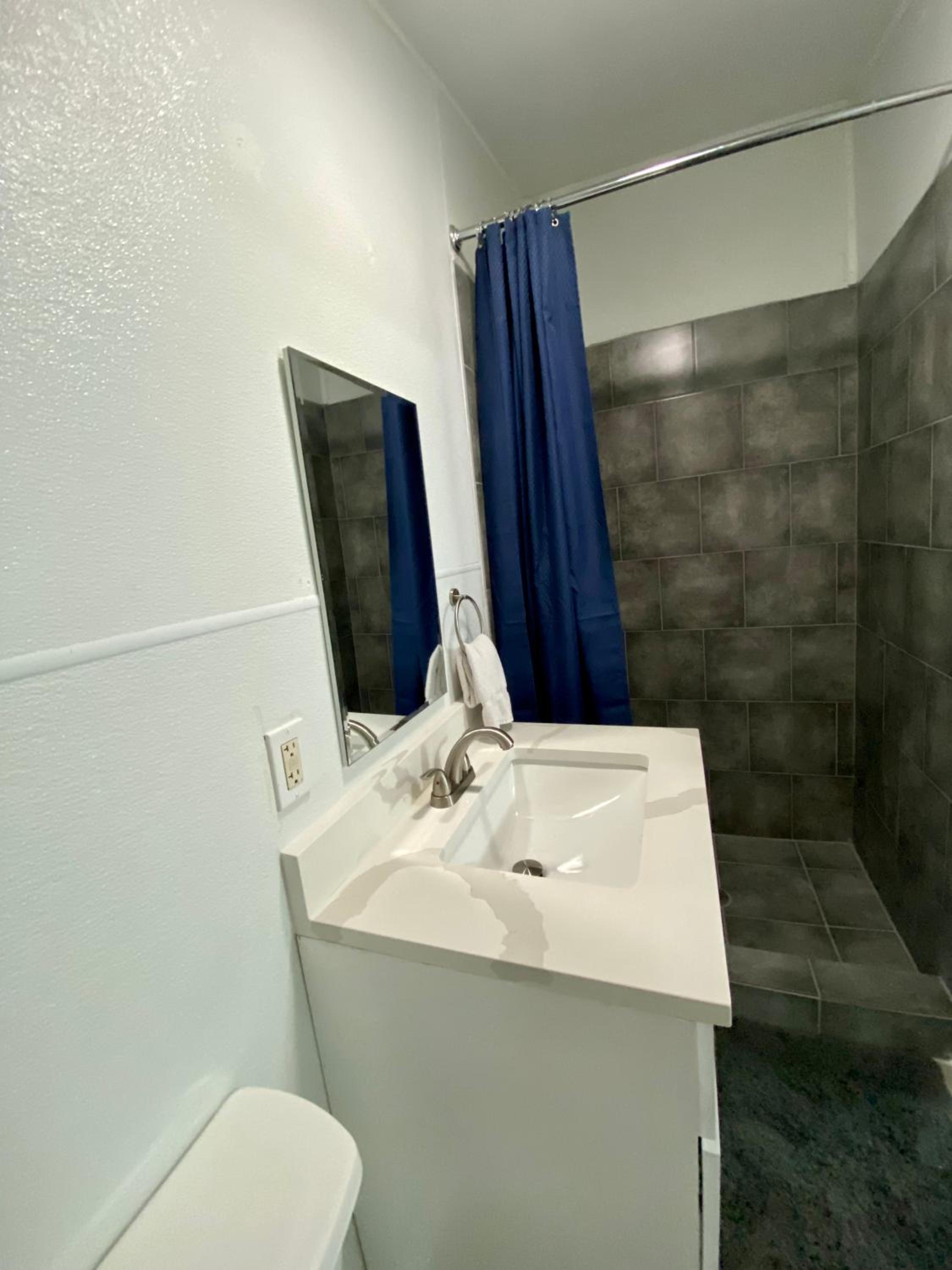 Apartment - Photo 13