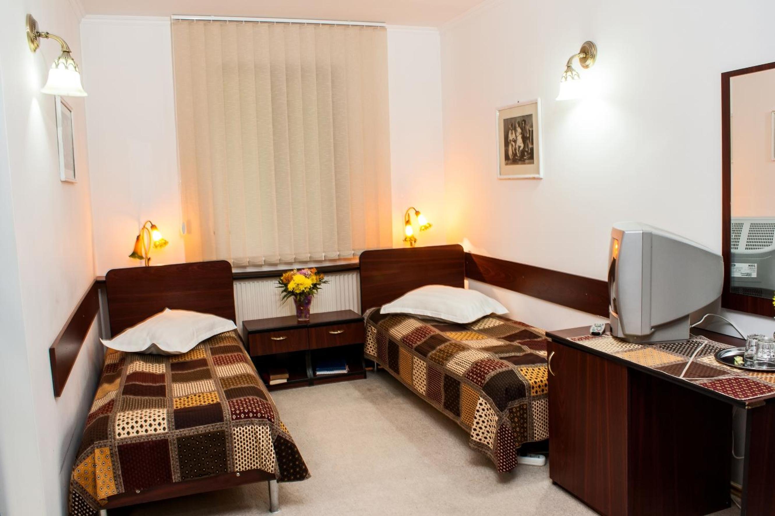 Small Twin Room