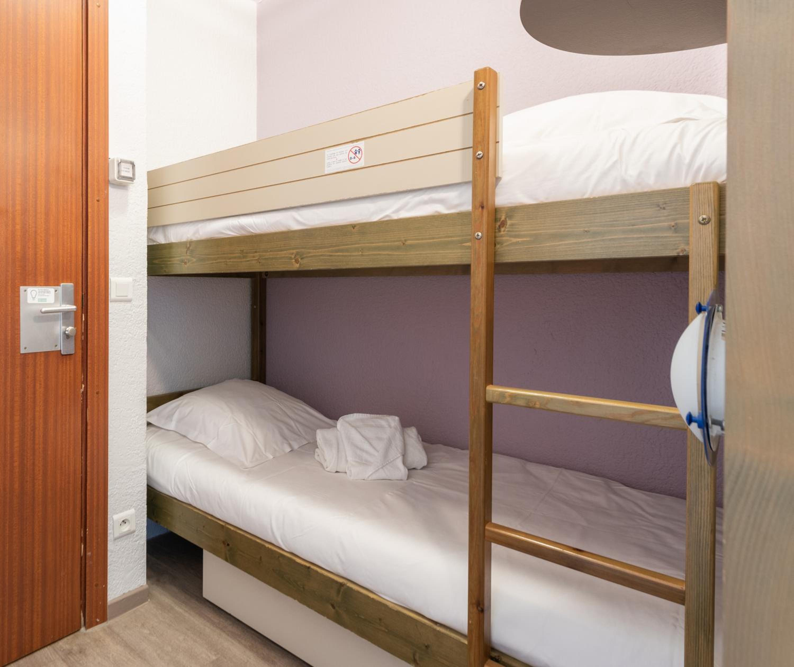 Studio with Sleeping Alcove and Air Conditioning (4 People) - Sea View - Photo 5