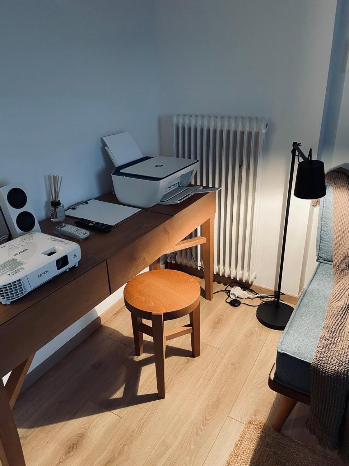 One-Bedroom Apartment - Photo 6