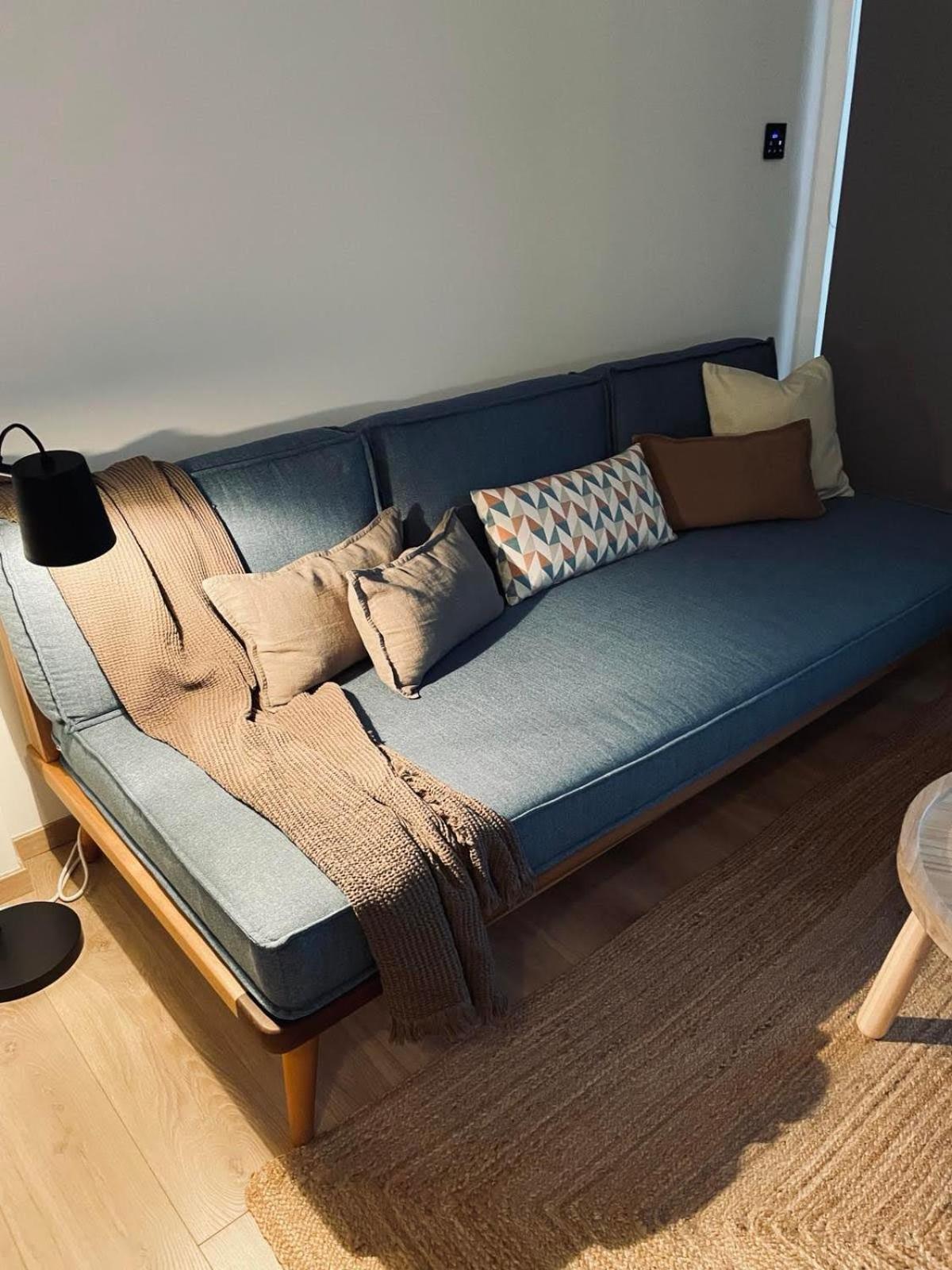One-Bedroom Apartment - Photo 22