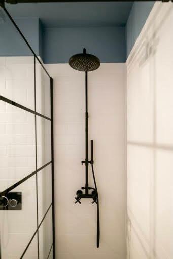 One-Bedroom Apartment - Photo 10