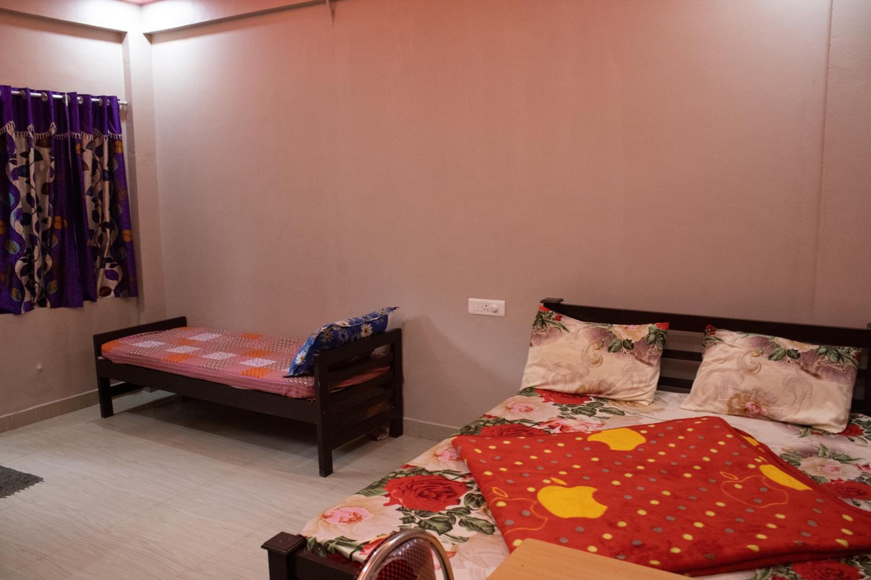 Deluxe Double Room with Bath photo 2