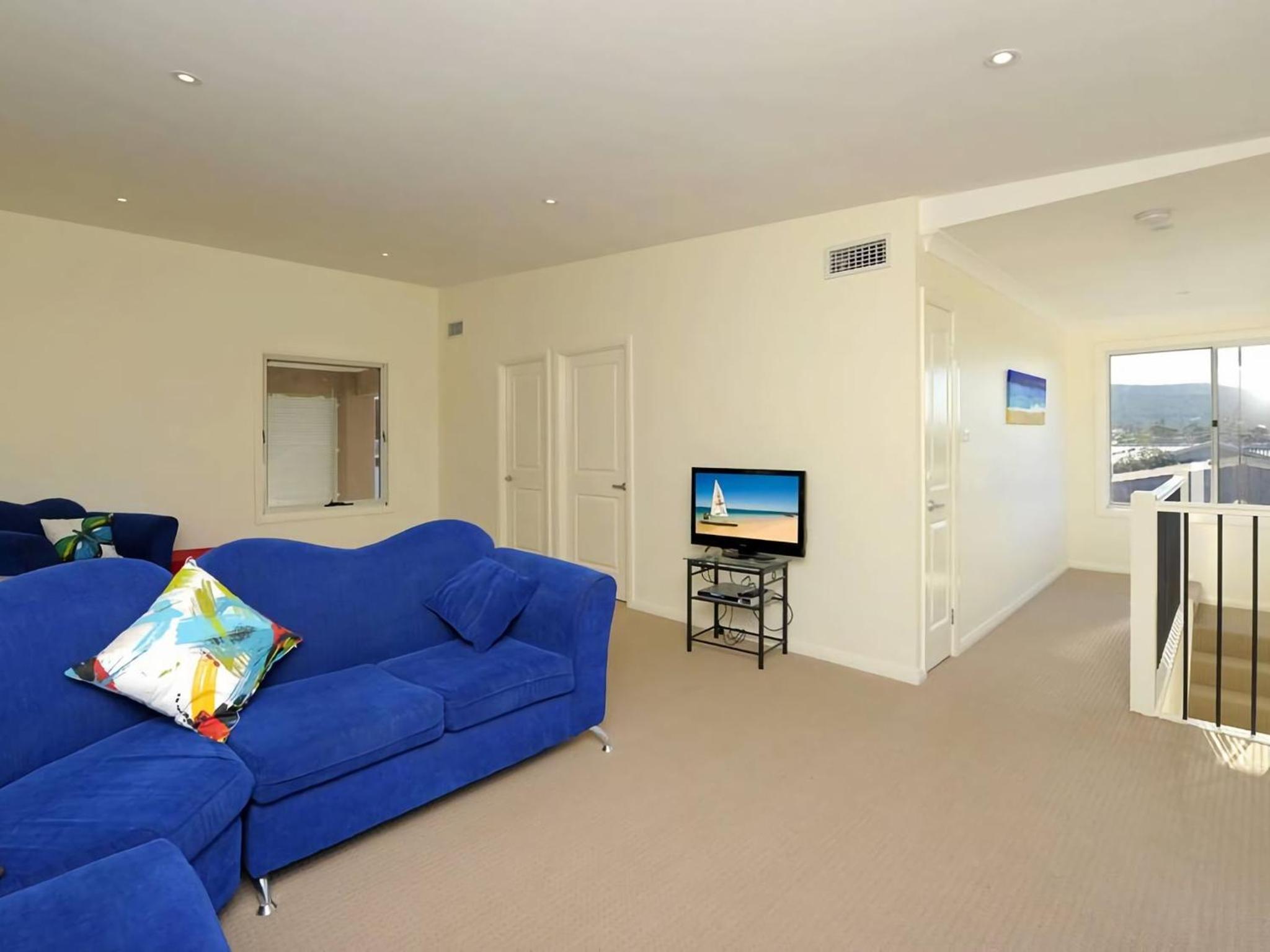 Four-Bedroom House photo 1