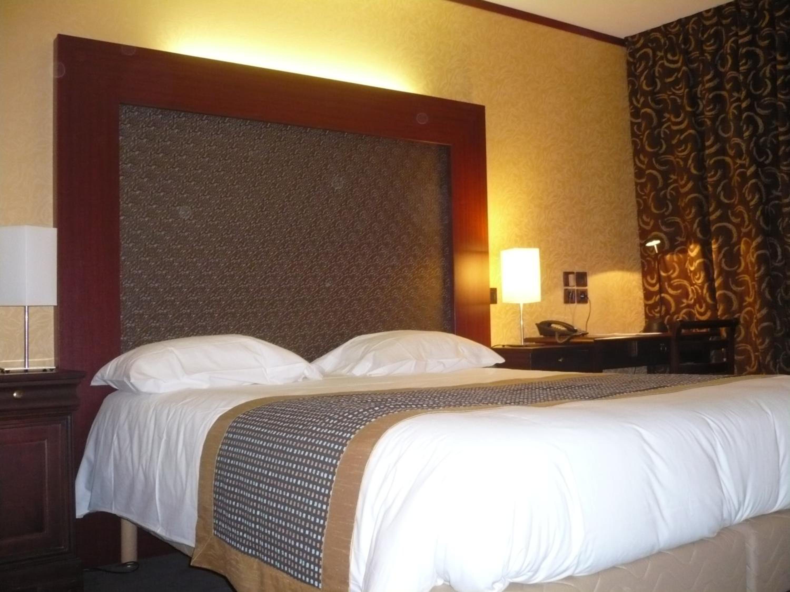 Double Room - Photo 8