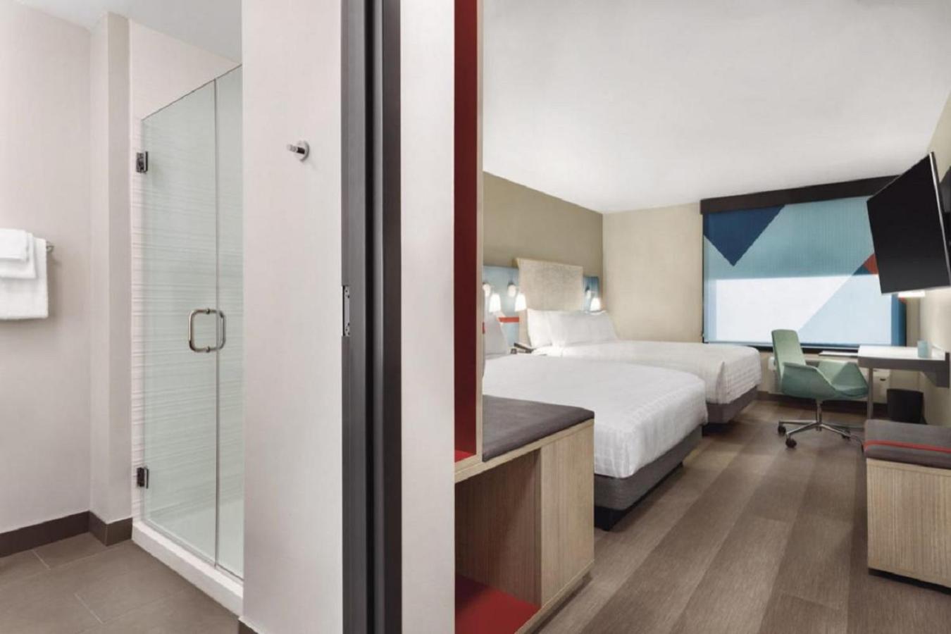 Room with Two Beds - Hearing Accessible - Non-Smoking - Photo 7