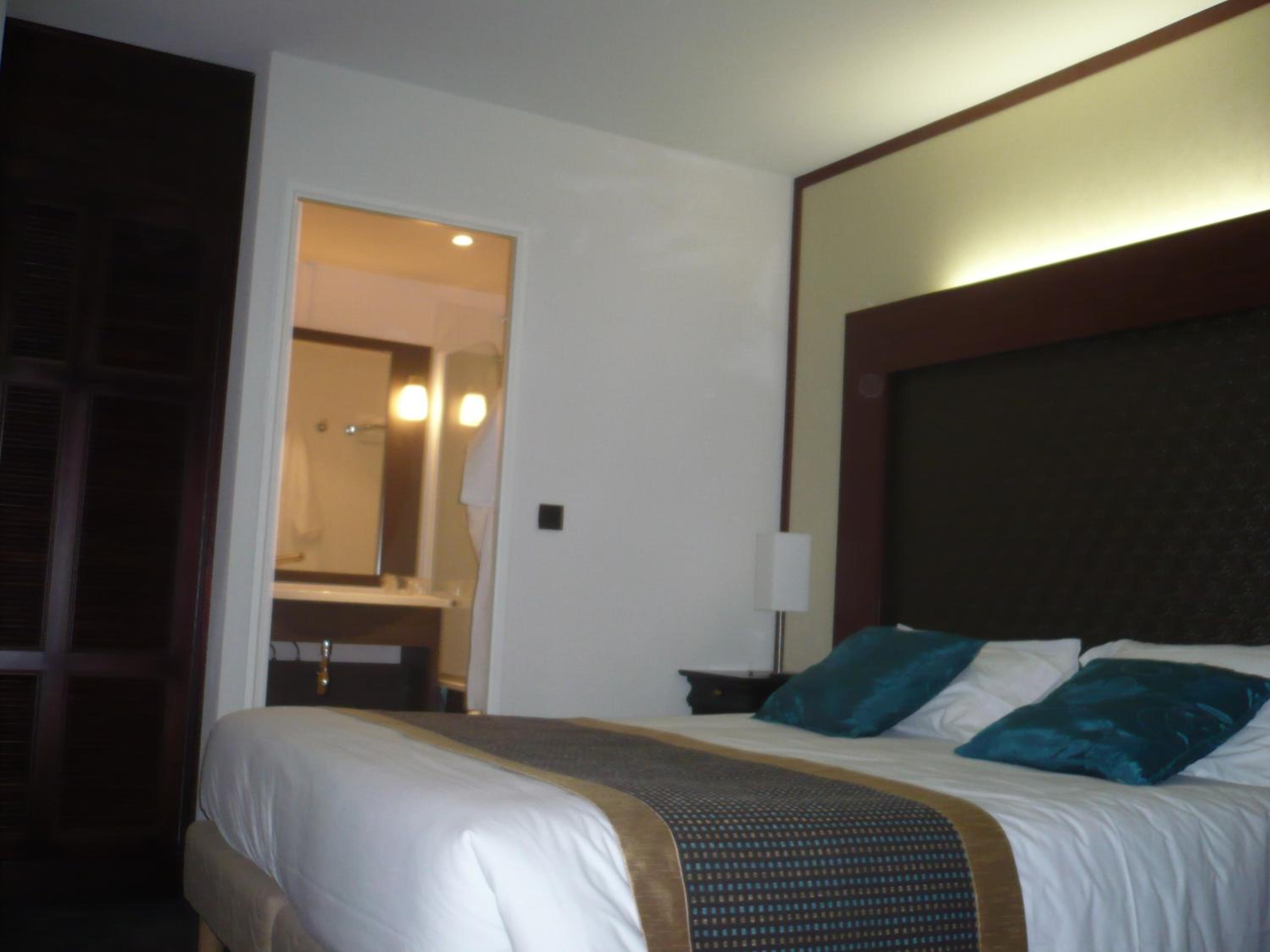 Suite - Photo 6