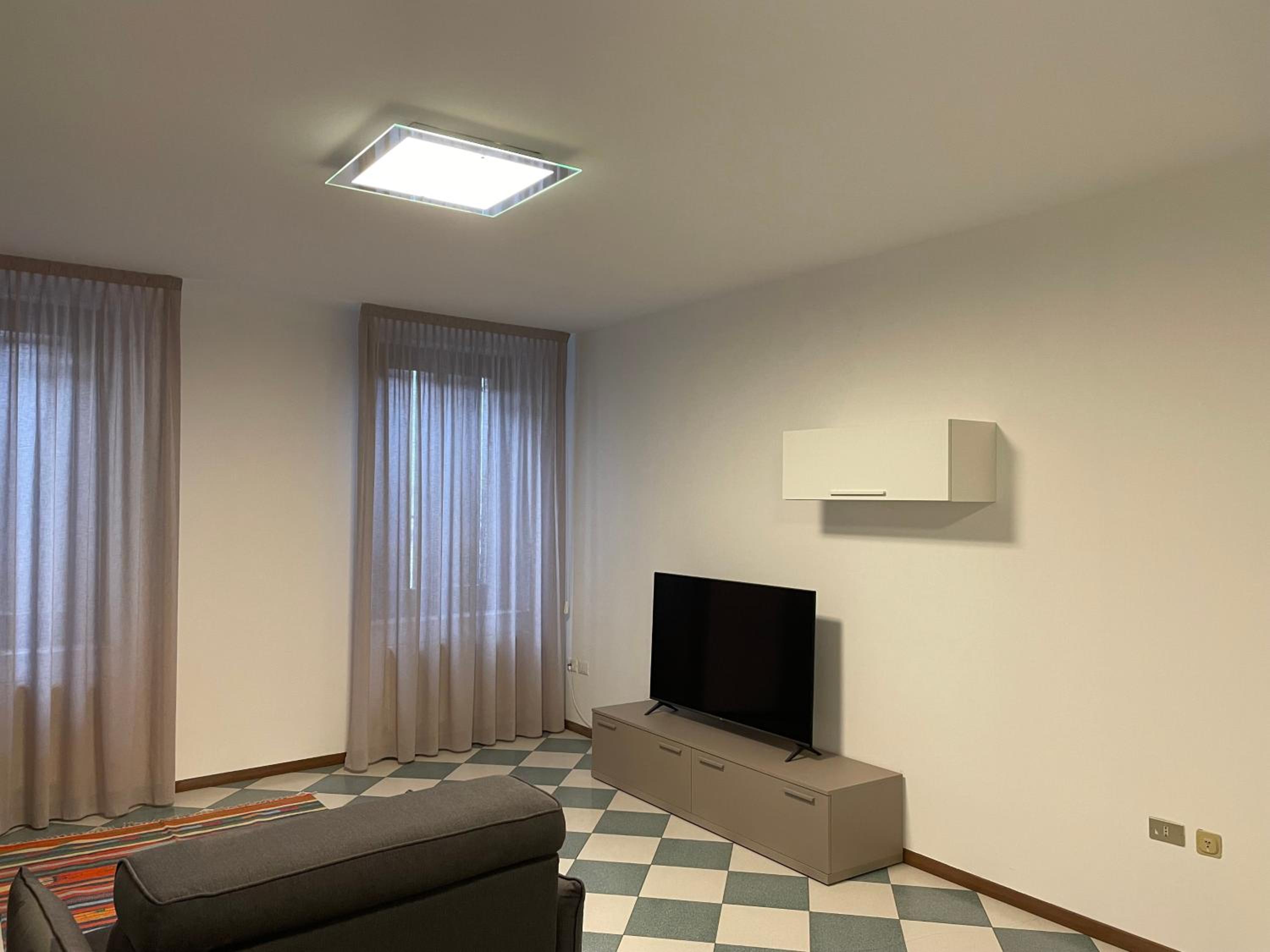 One-Bedroom House photo 1