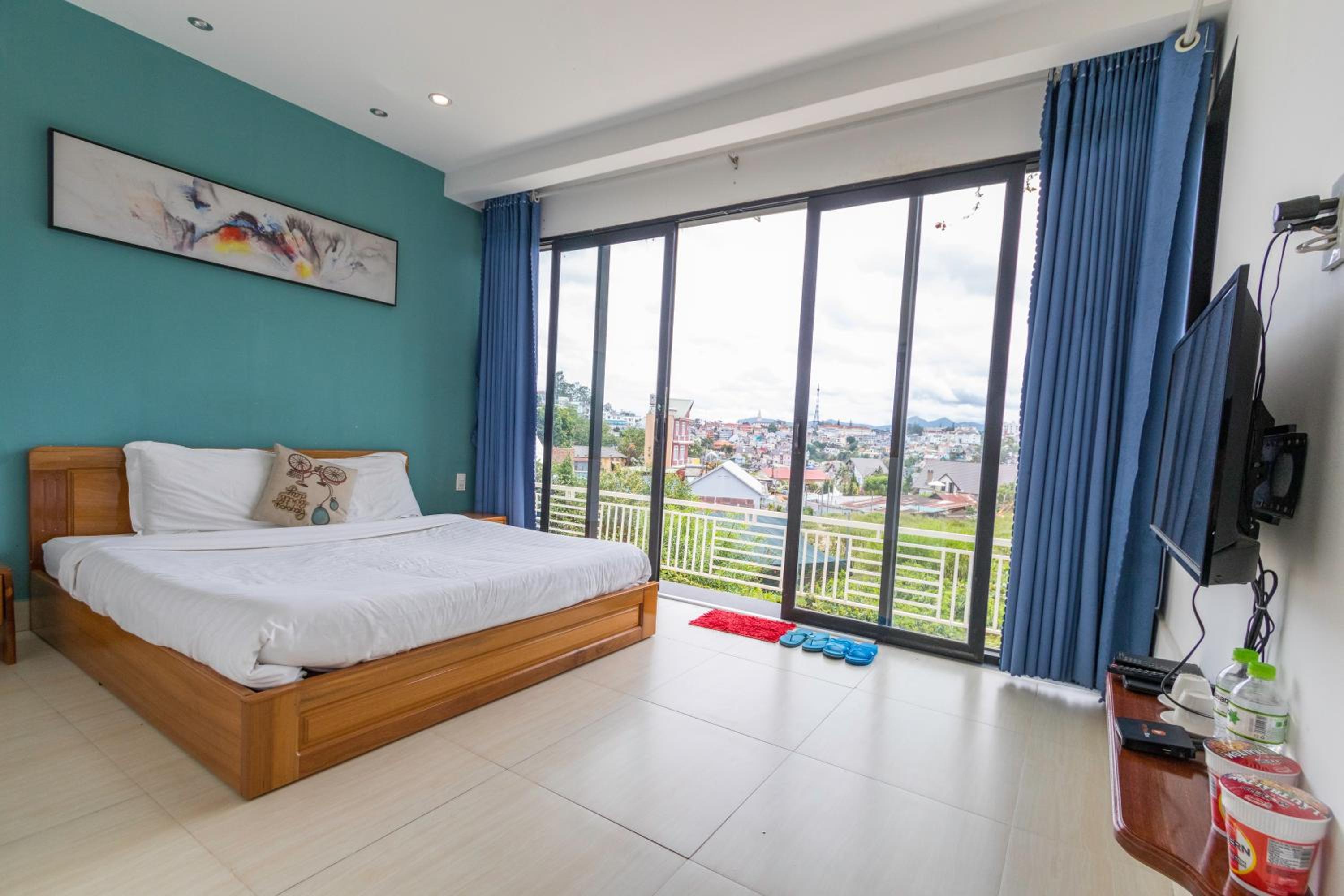 Double Room with Mountain View photo 1