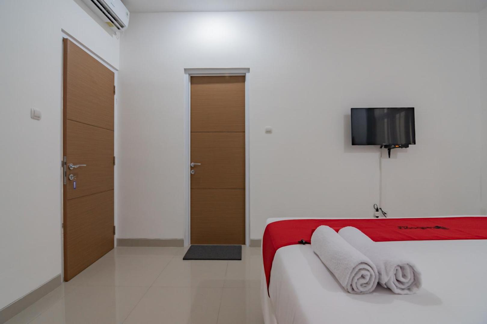 Deluxe Room - Photo 4