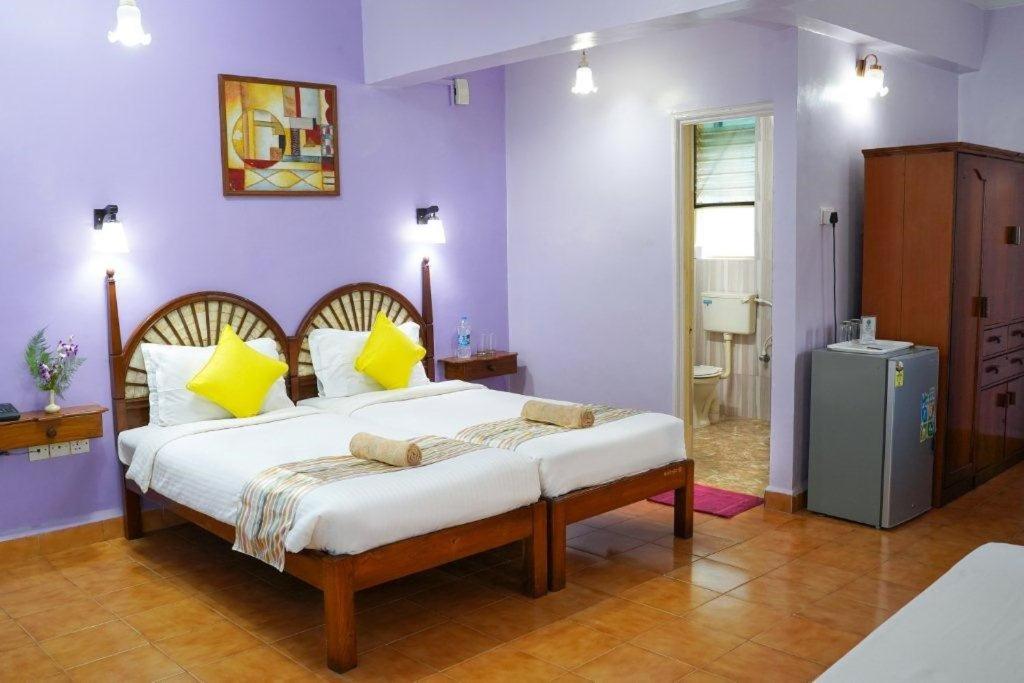 Deluxe Room - Photo 3