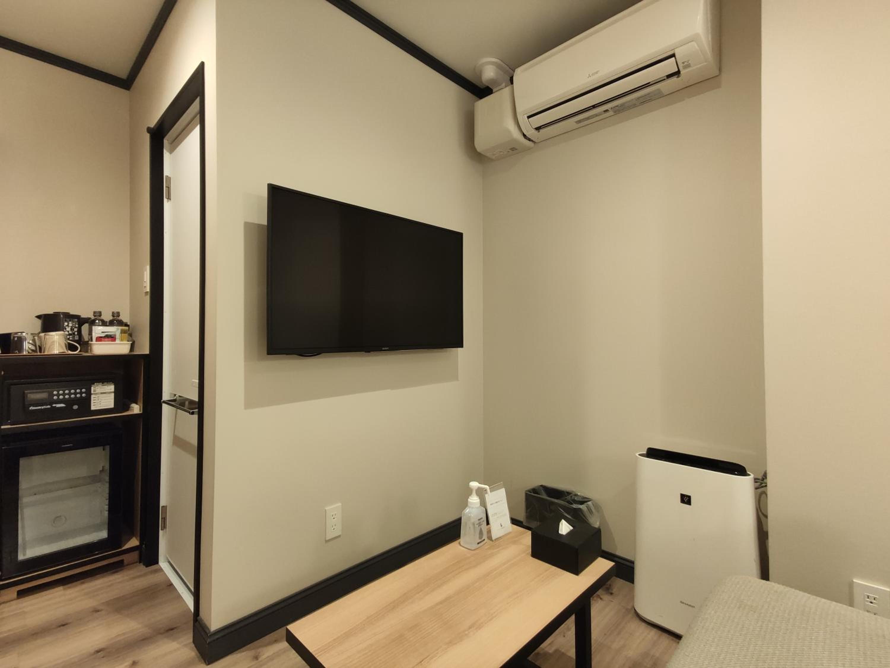 Economy Double Room photo 2