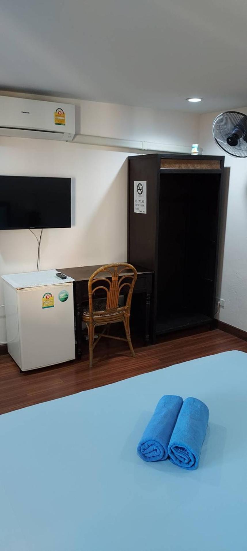 Standard Double Room - Photo 6