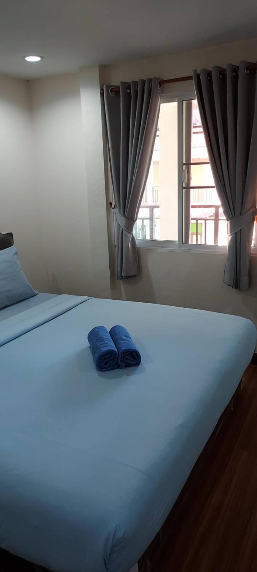 Standard Double Room - Photo 5