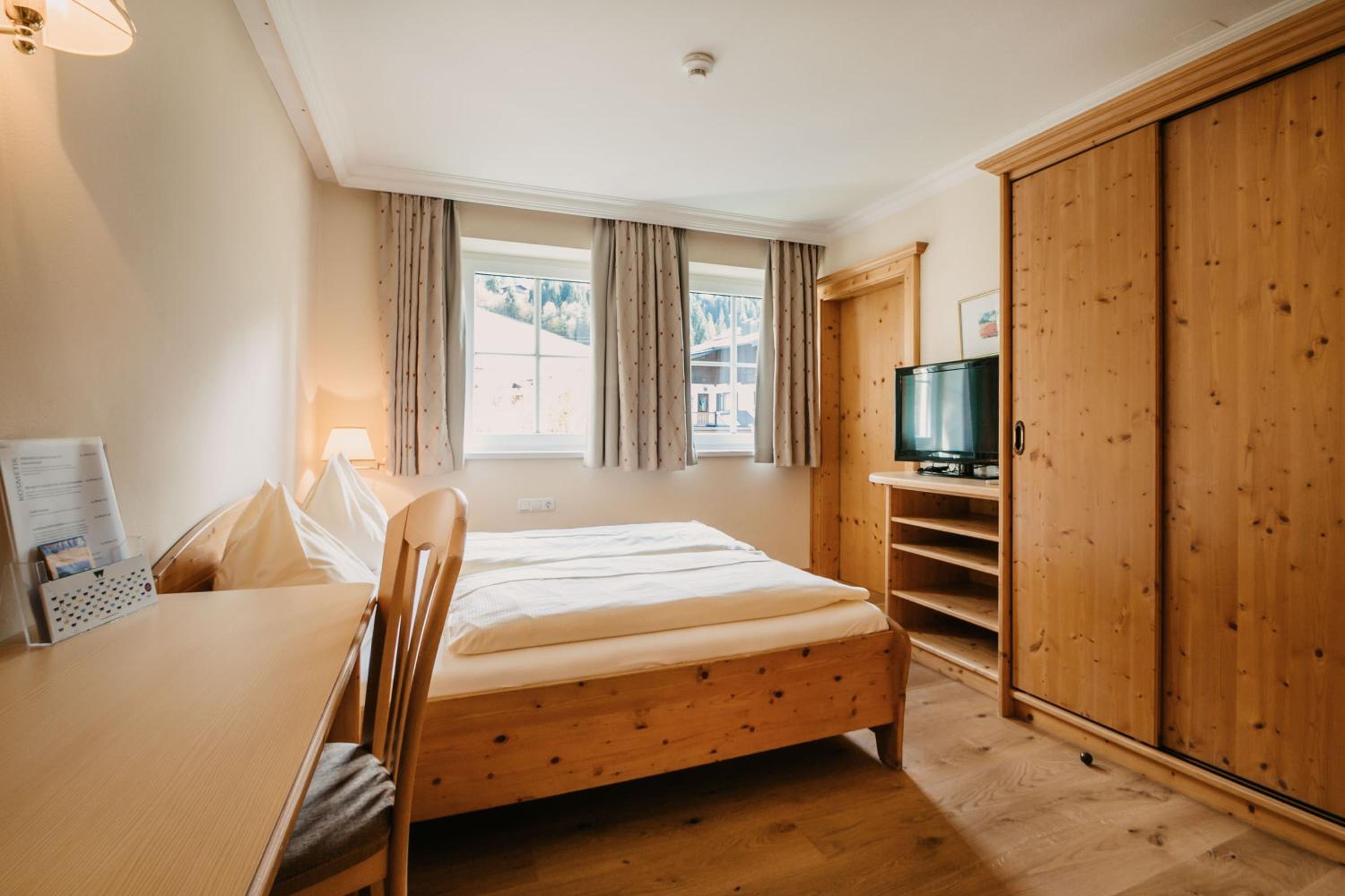 Single Room photo 2