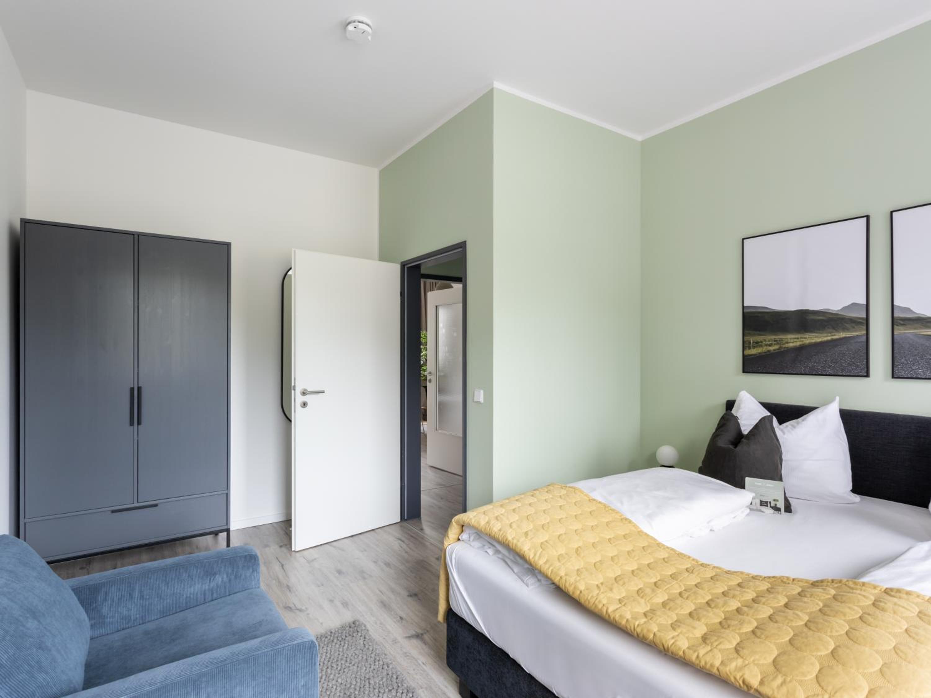 One-Bedroom Suite with terrace (ground floor) - Photo 1