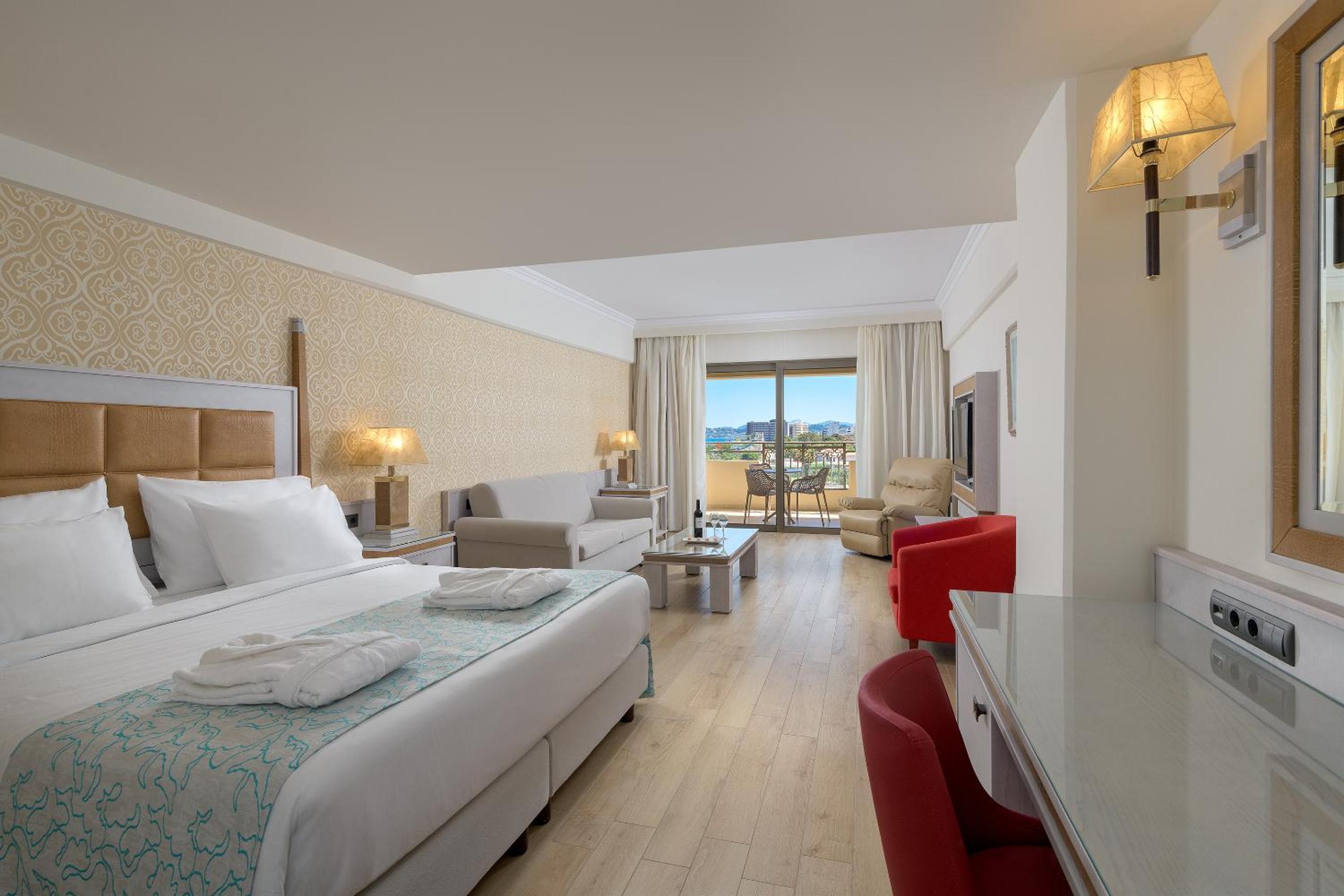 Junior Suite with Sea View