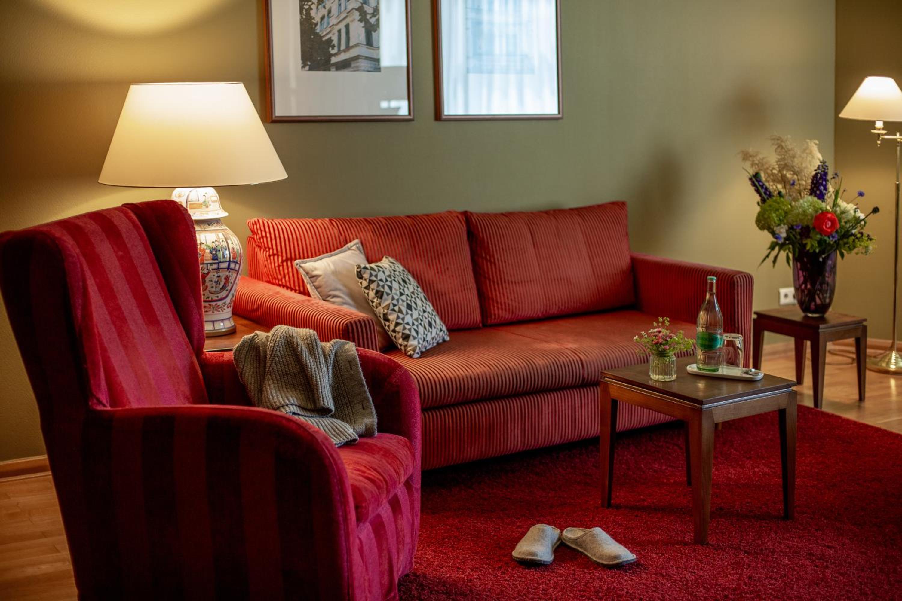 Deluxe Suite