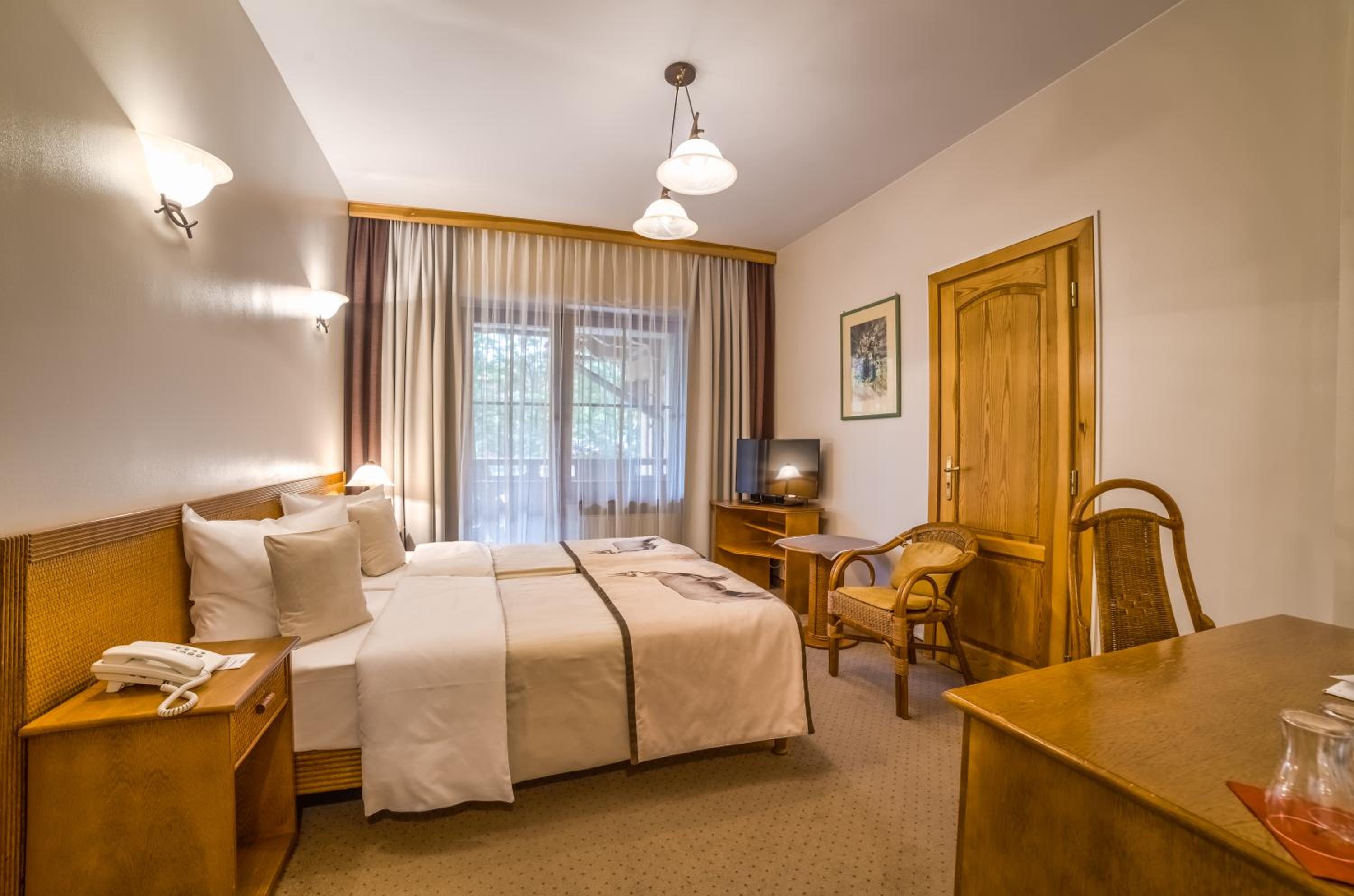 Standard Double Room - Photo 5