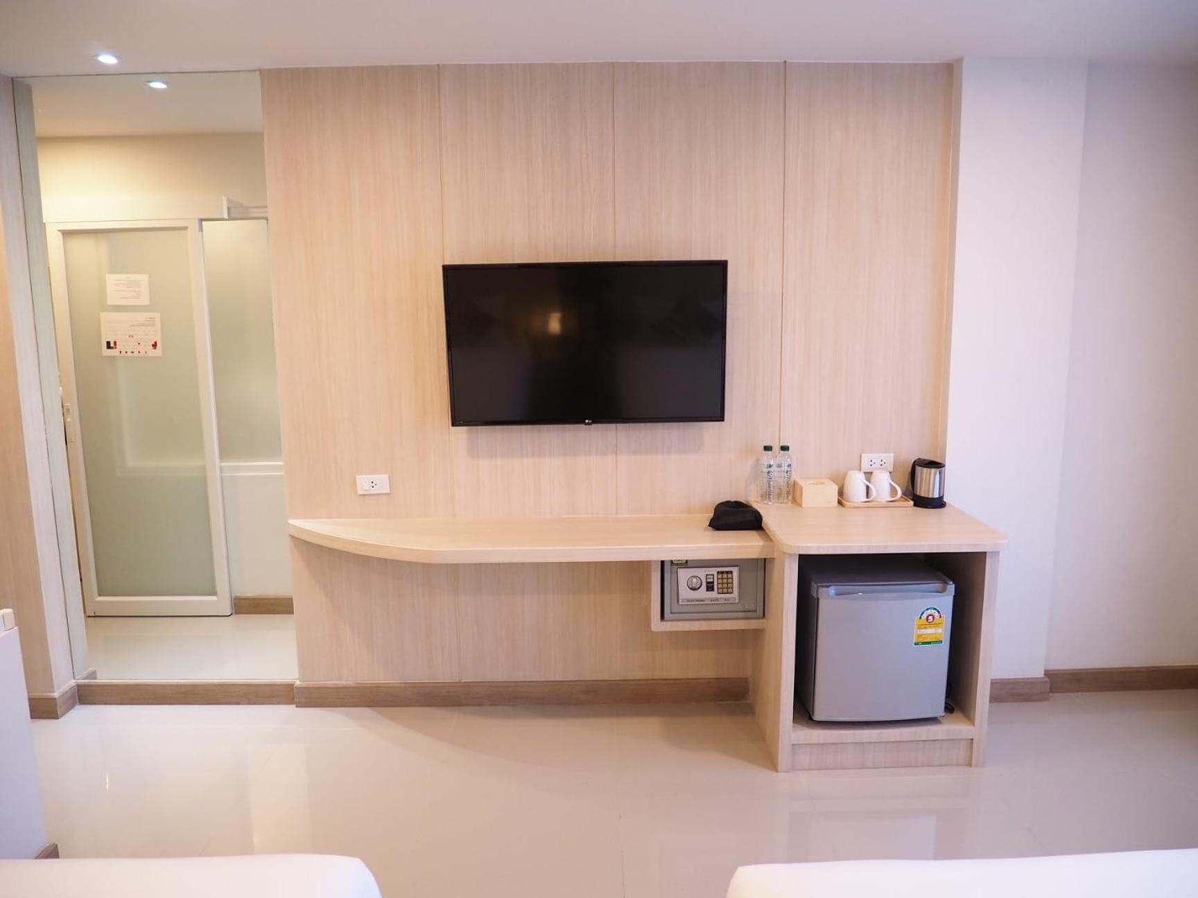 Superior King Room - Photo 5