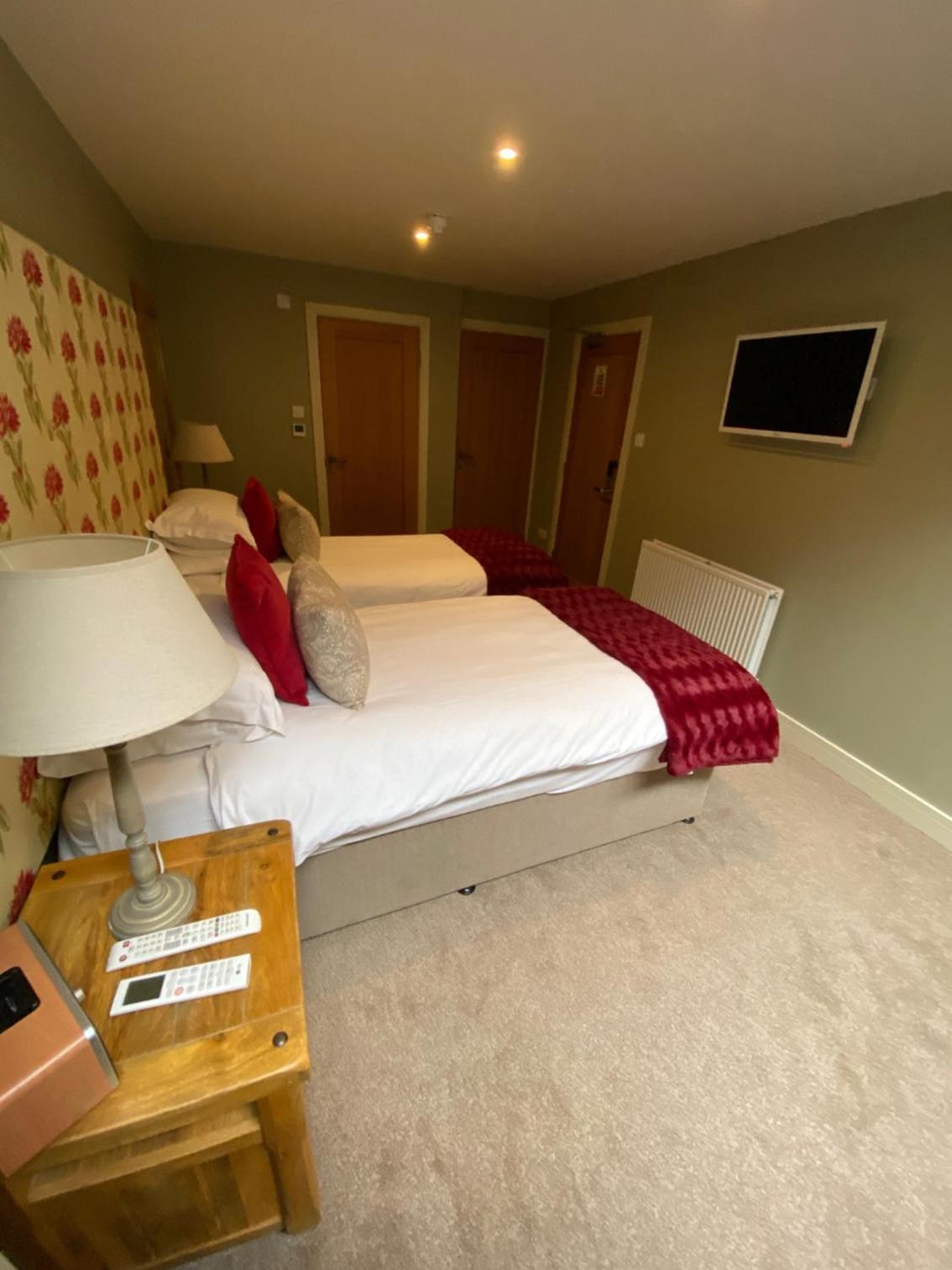 Superior Double or Twin Room - Photo 3