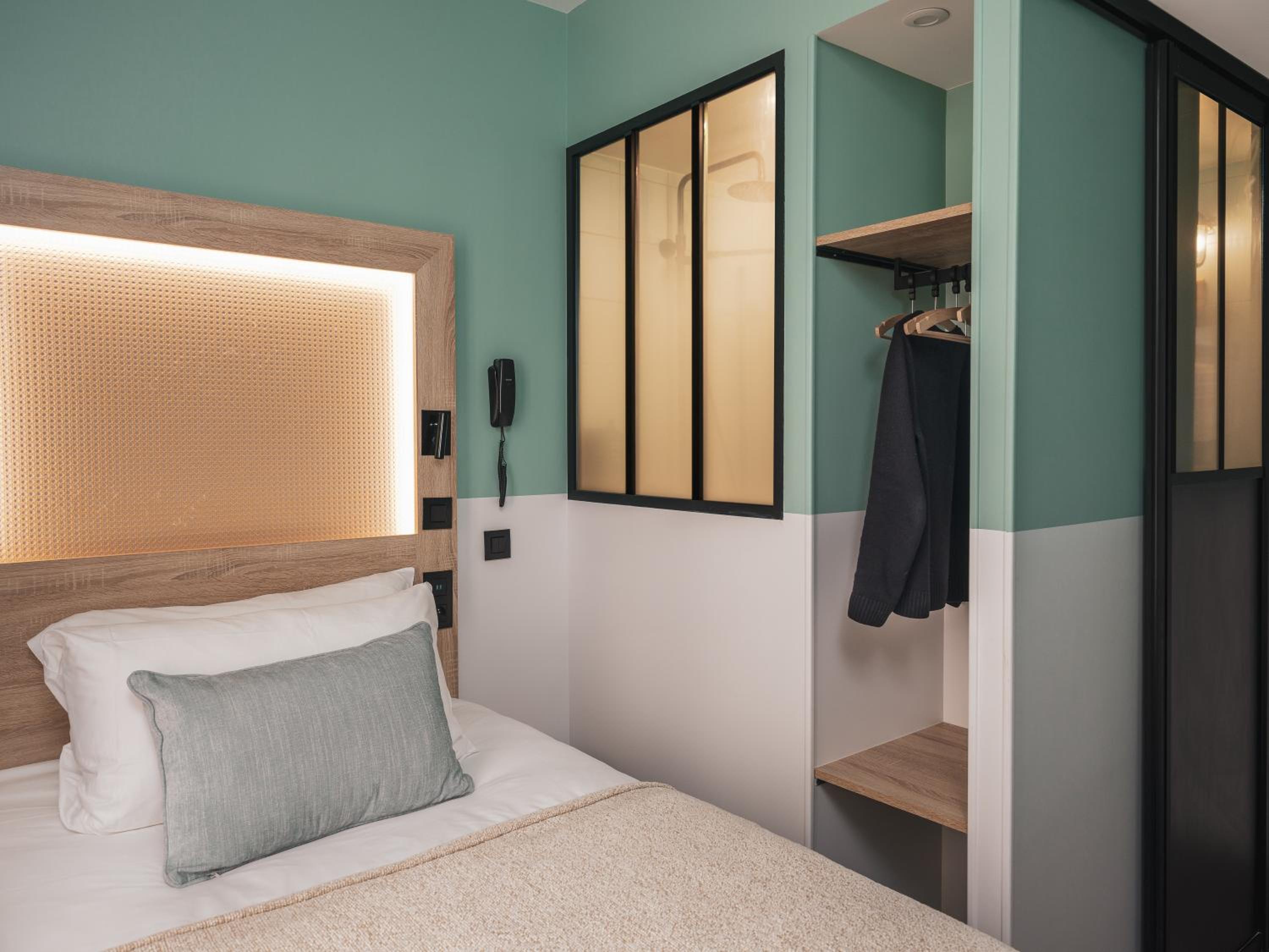 Standard Single Room